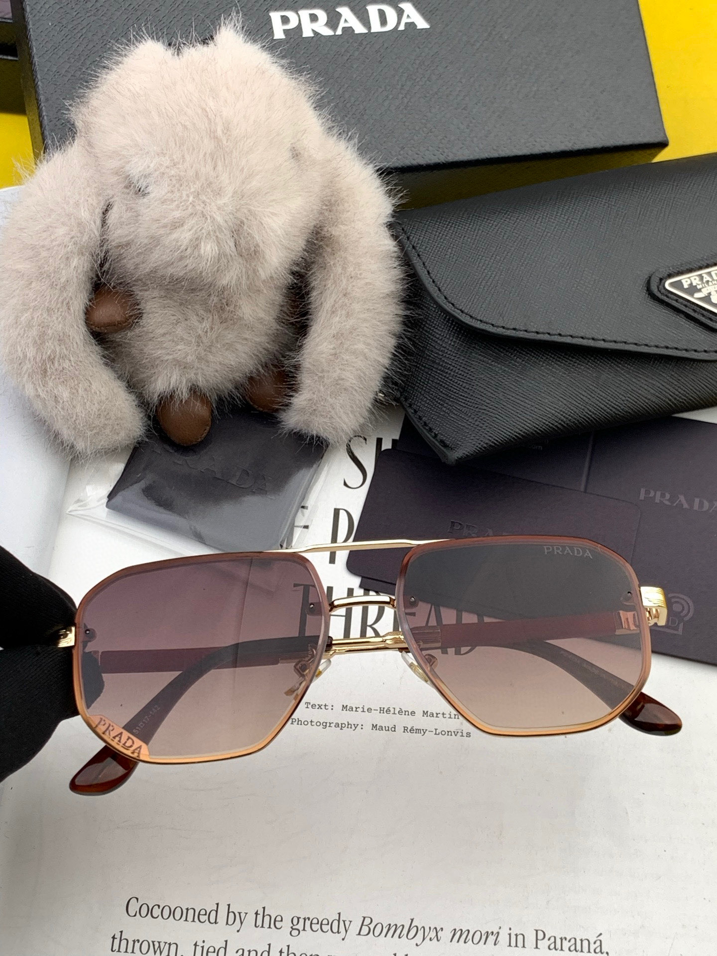 【PRADA】普拉达 2025新款太阳眼镜 界级大师制造..最新 高档 潮流🐚🐚时尚百搭🌪🌪男款百搭瘦脸