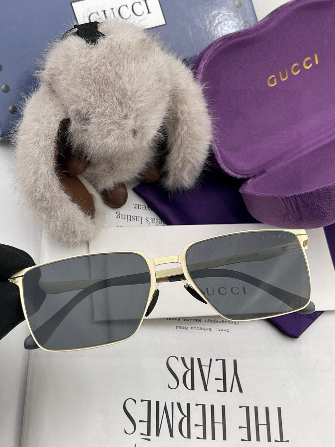 ♦️GUCCI 2025新款男女情侣款太阳镜多边形墨镜iP电镀永不褪色 超轻超有弹性整幅眼镜无螺丝重要的