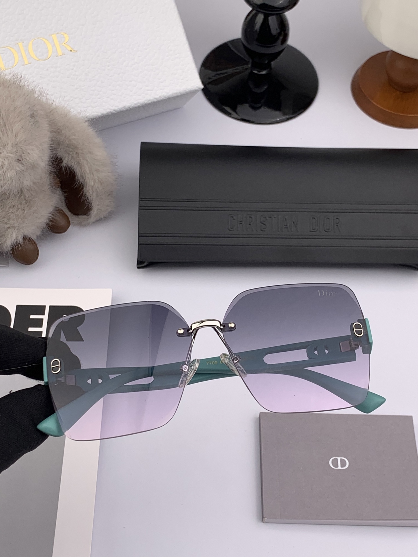 🔺 【DIOR-迪奥】2025开春新款 潮流爆款 时尚方框太阳镜 高品质 佩戴舒适 网红潮款墨镜 女士高