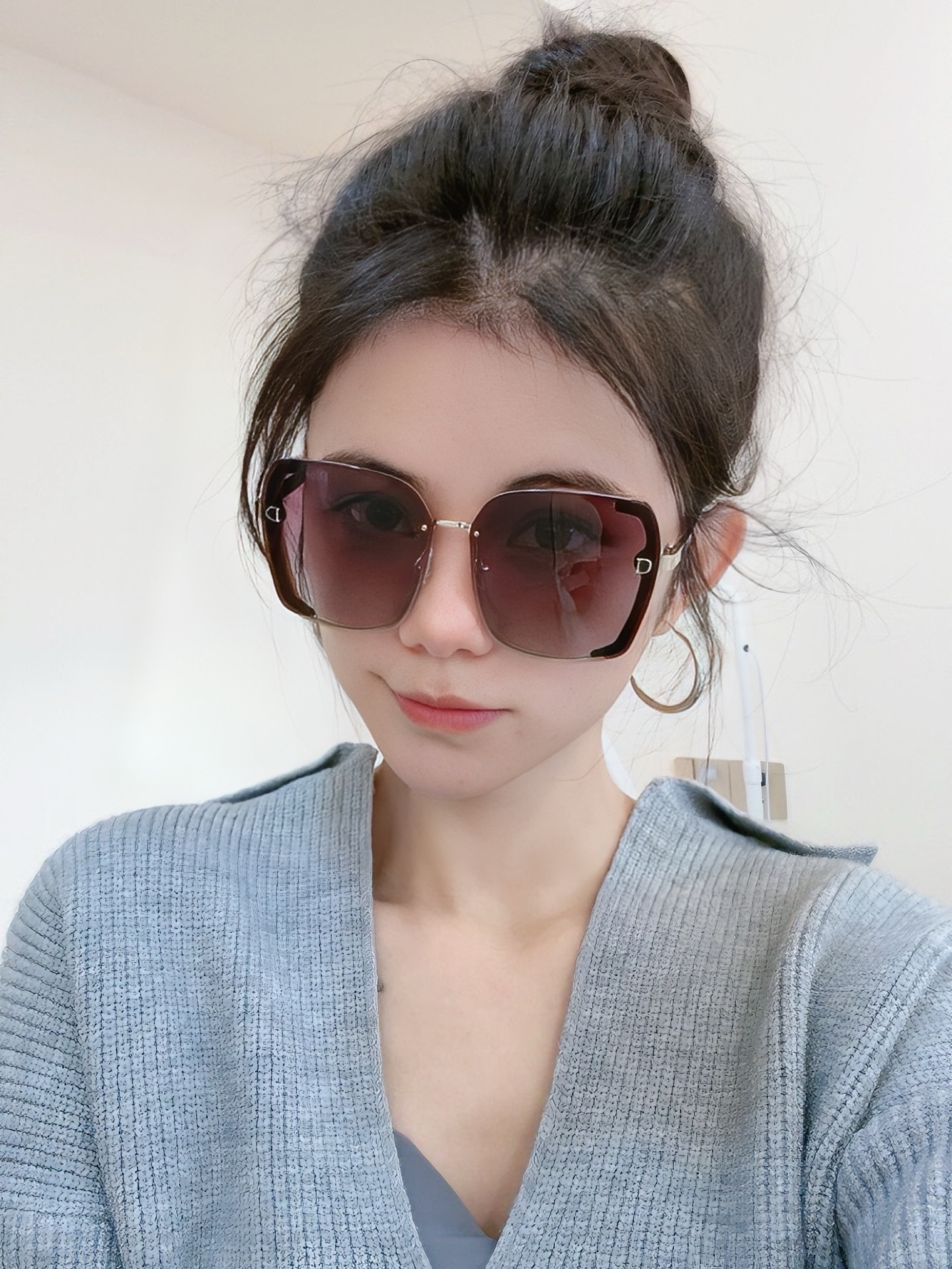  🔺 【DIOR-迪奥偏光太阳镜】2025开春新款 潮流爆款 时尚方框偏光太阳镜 高品质 佩戴舒适 网红