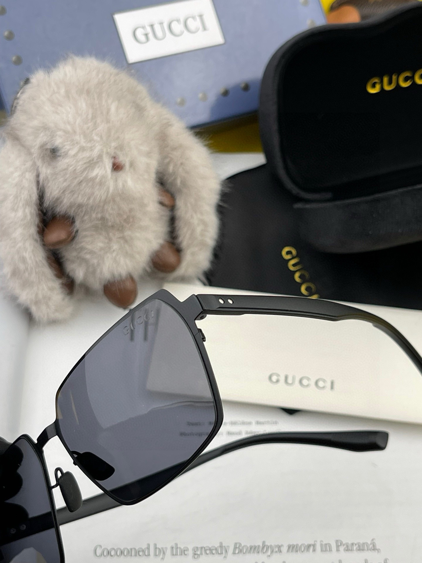 ♦️ GUCCI 2025新款男女情侣款太阳镜多边形墨镜iP电镀永不褪色 超轻超有弹性整幅眼镜无螺丝重要