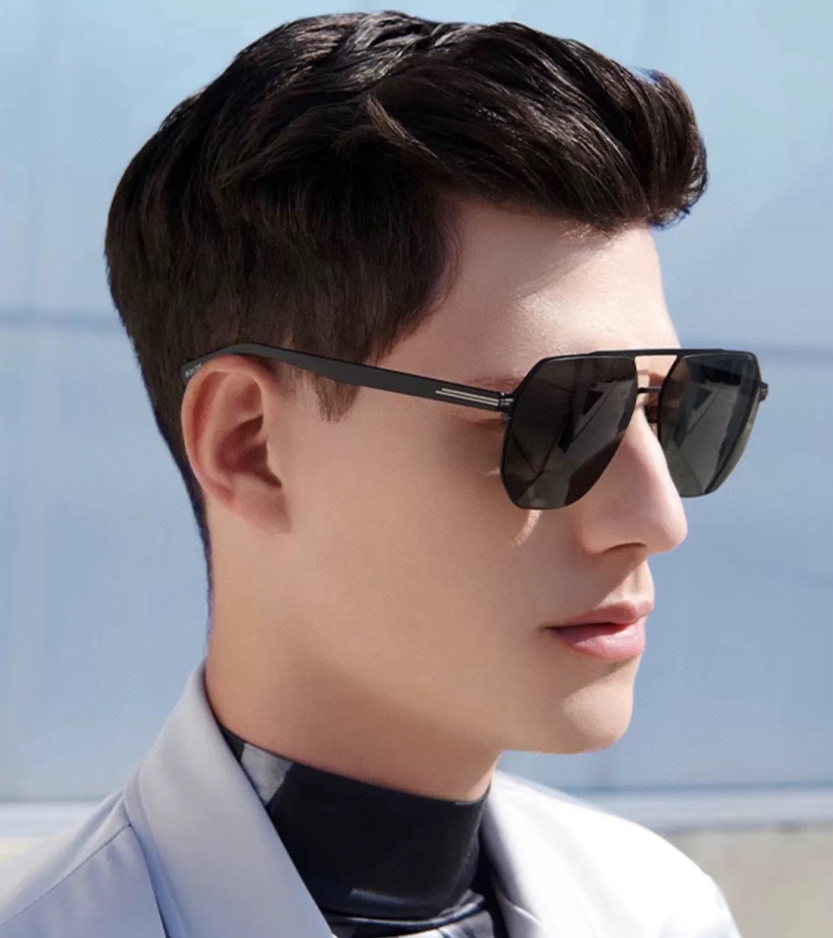        GUCCI 男款炫彩飞行员偏光太阳镜 ❤️材质：高清尼龙加厚卡槽高清偏光镜片 🌹无边框镜架