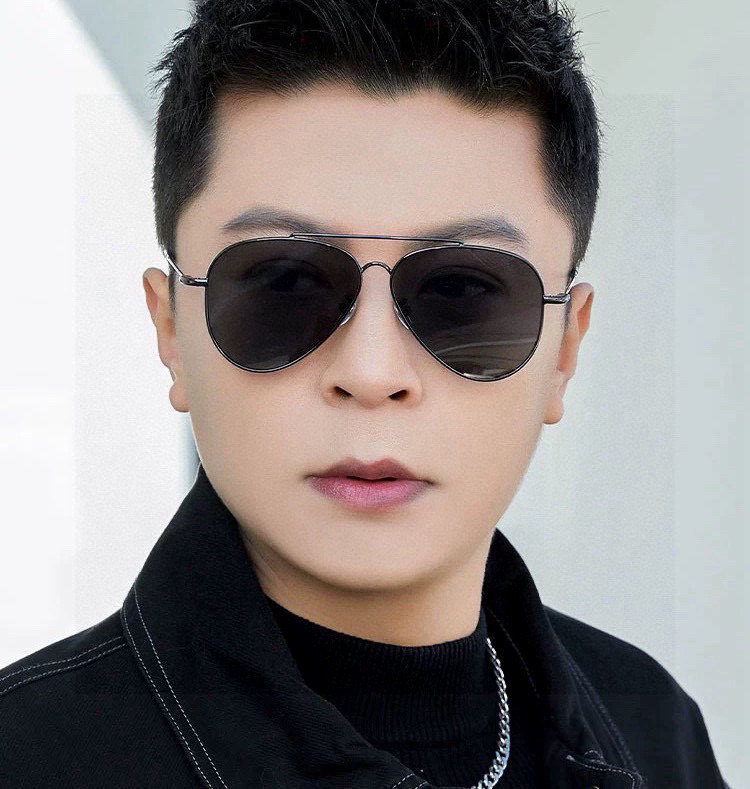  ♦️ GUCCI 2025新款男女情侣款太阳镜多边形墨镜i价🉐️电镀永不褪色 超轻超有弹性整幅眼镜无螺
