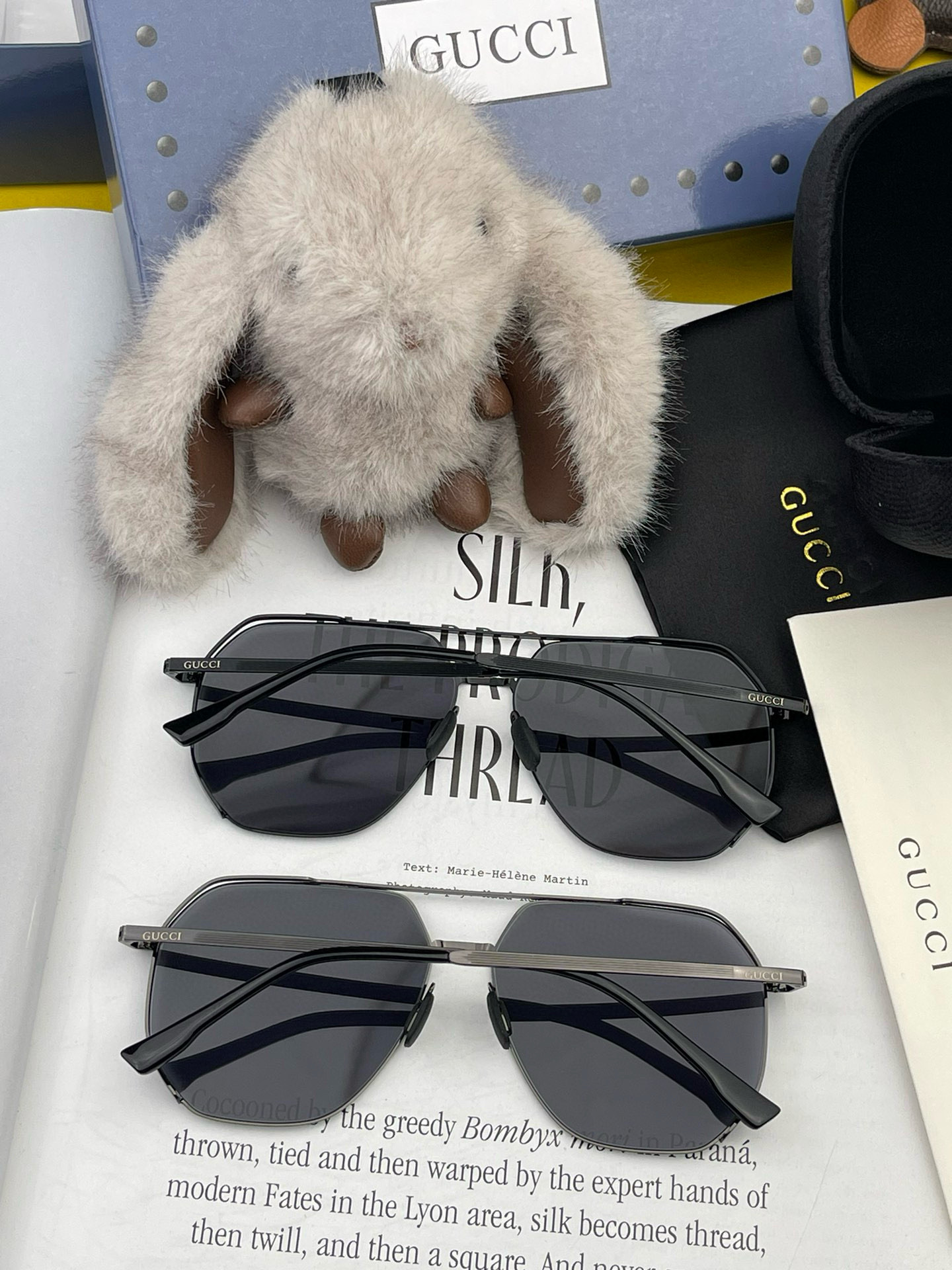        GUCCI 男款炫彩飞行员偏光太阳镜 ❤️材质：高清尼龙加厚卡槽高清偏光镜片 🌹无边框镜架