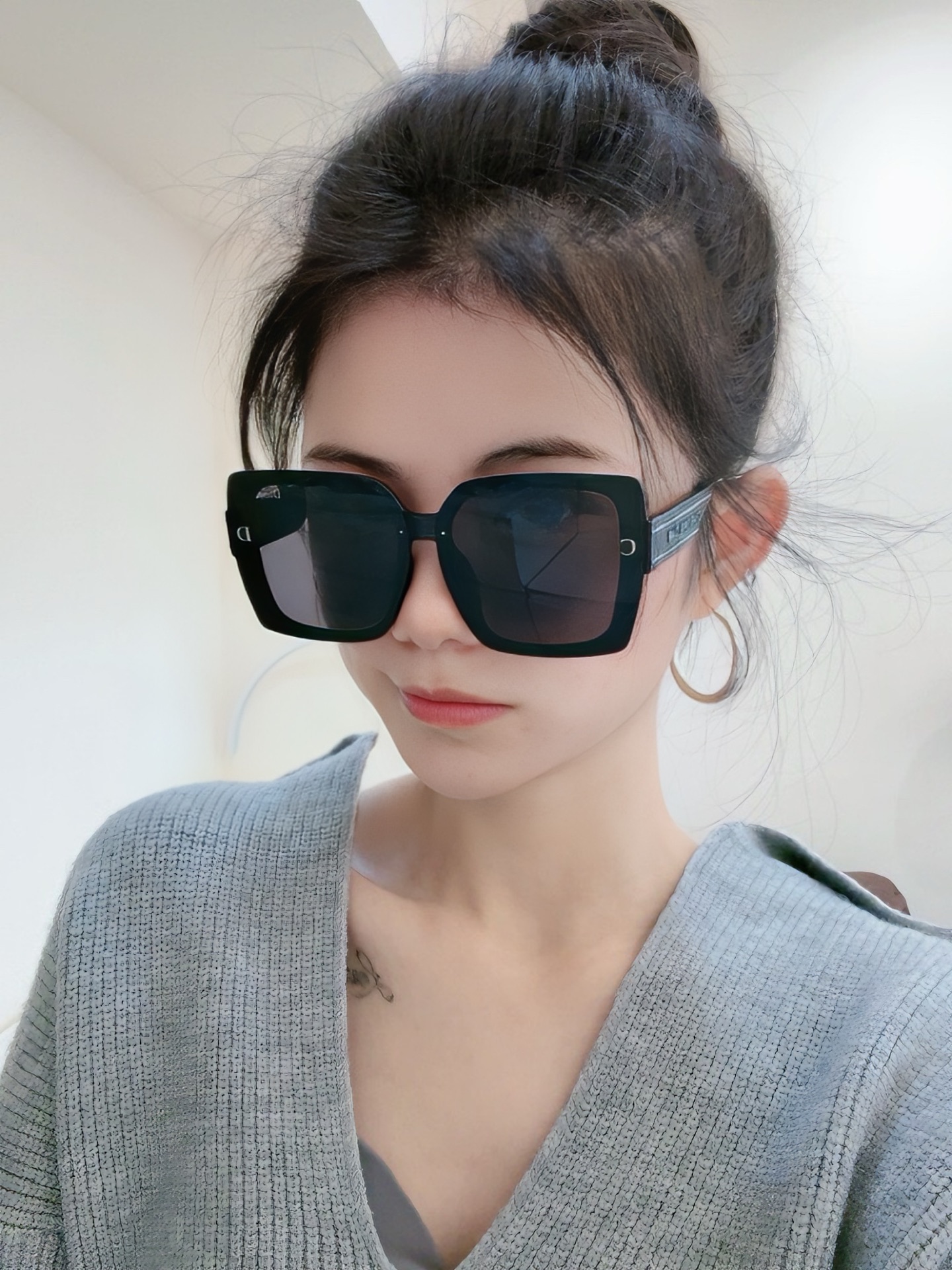 🔺 【DIOR-迪奥】2025开春新款 潮流爆款 时尚方框太阳镜 高品质 佩戴舒适 网红潮款墨镜 女士高