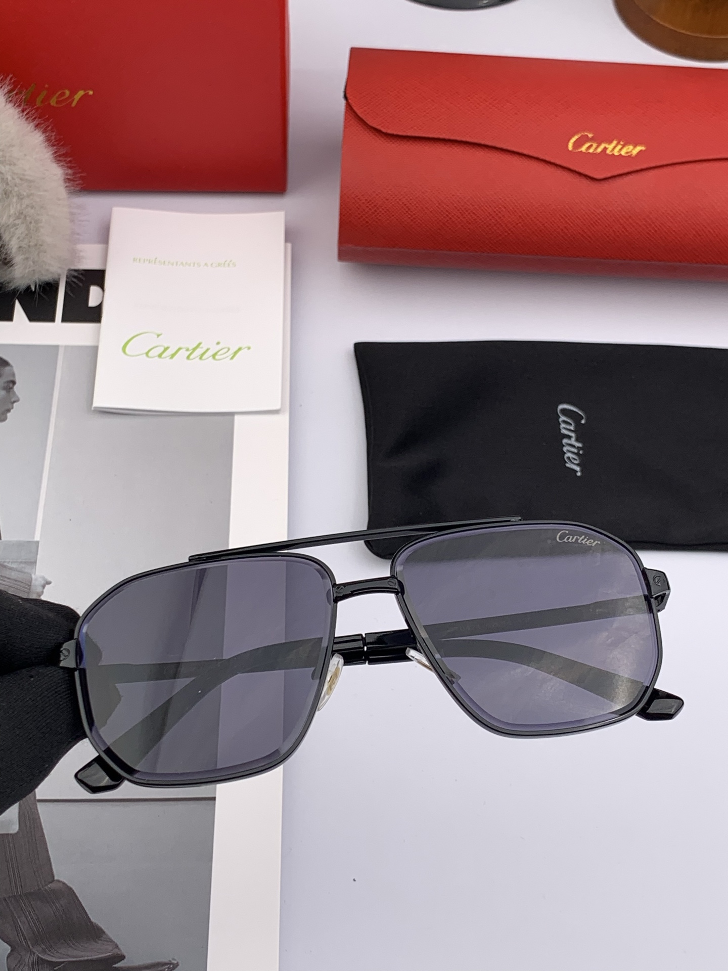  【卡地亚-cartier】 时尚高贵 很美手工🔝🔝高端品质 男女通用太阳眼镜 经典之作  有分量有质感