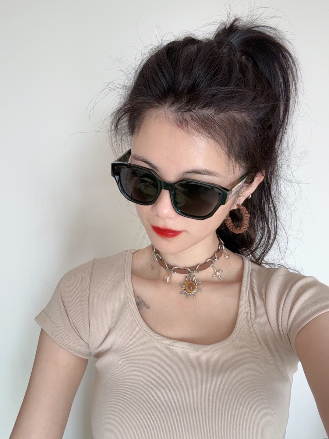 NO:252432,【GUCCI】2025 Spring New Style Fashion Hot Fashionable Square Sunglasses High Quality Comfortable Wearing Internet celebrity trendy sunglasses Model G0232 Glasses Sunglasses Sunglasses, Glasses, gucci19860909【GUCCI】2025开春新款 潮流爆款 时尚方框太阳镜 高品质 佩戴舒适 网红潮款墨镜 型号G0232眼镜墨镜太阳镜,眼镜,gucci,glasses