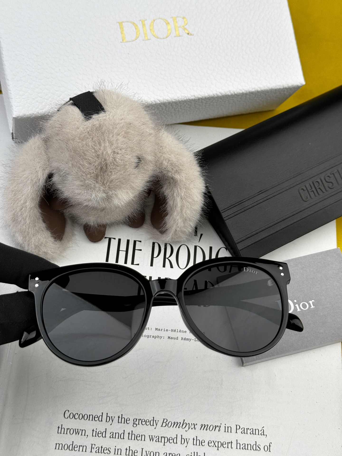  🔺 【DIOR-迪奥】2025开春新款 潮流爆款 时尚圆框偏光太阳镜 高品质 佩戴舒适 网红潮款墨镜 