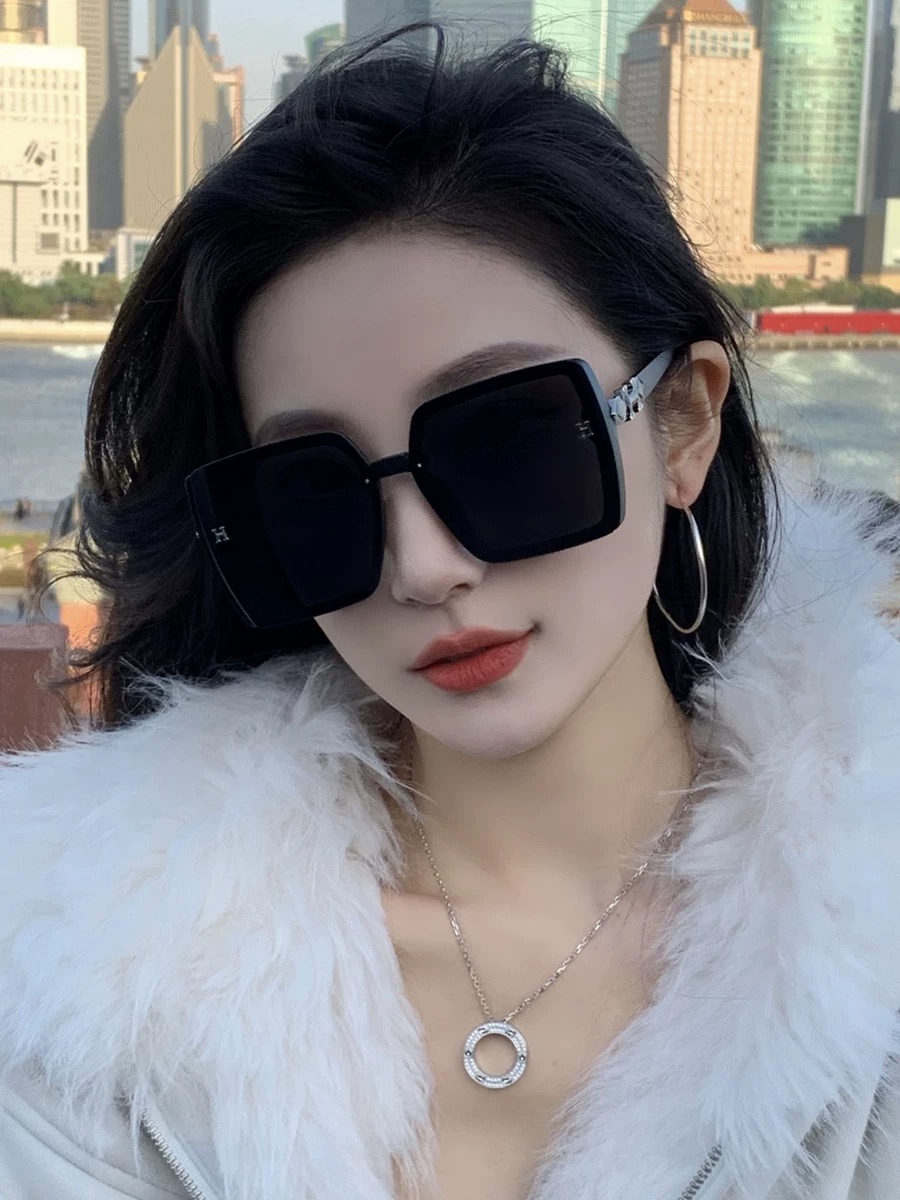 2025 HERMES Fashion Mirror Collection: Classic, Global, Luxury with Solar Mirrors and Magnetics - 图片 2