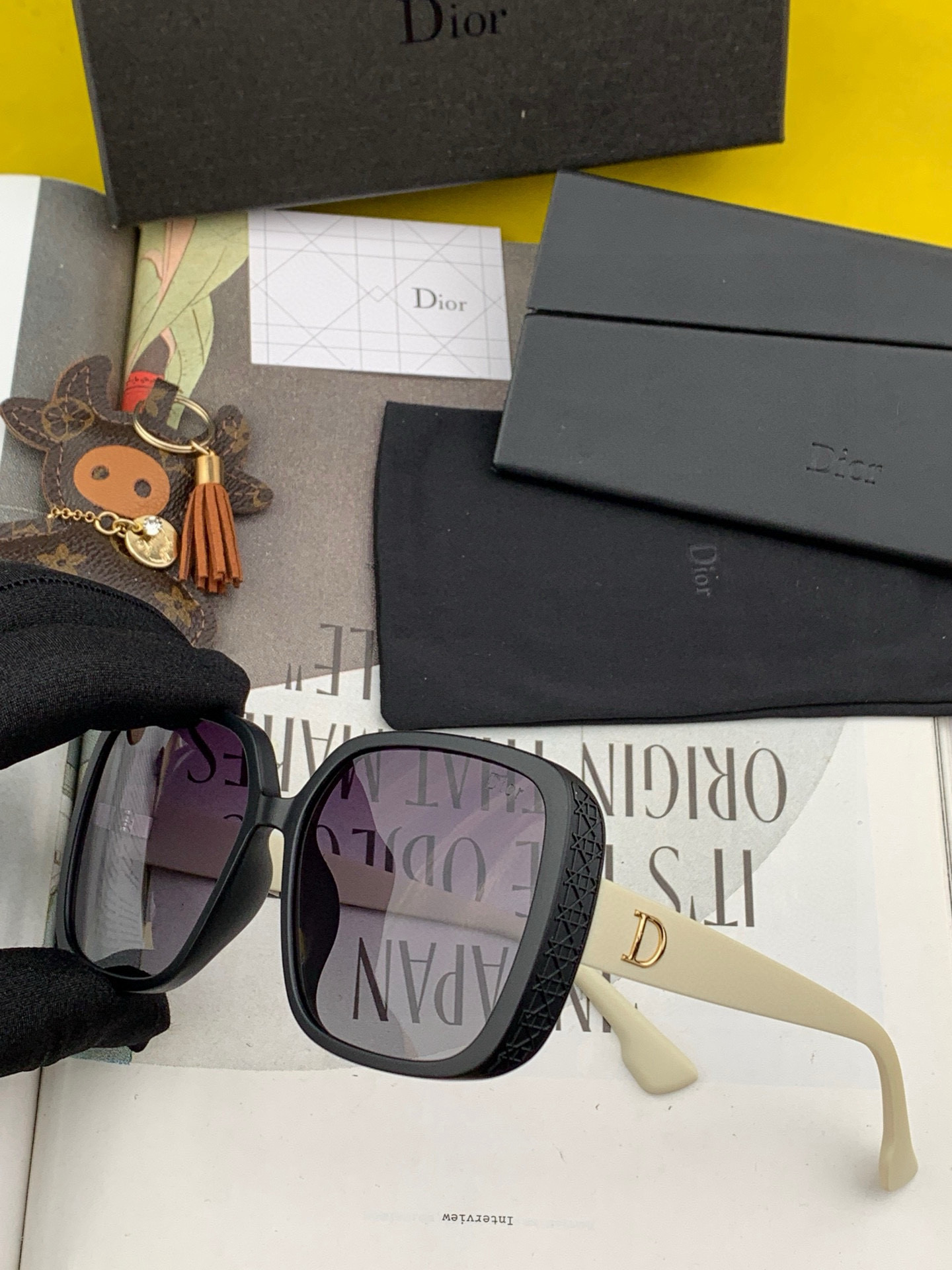  🔺 【DIOR-迪奥】2025开春新款 潮流爆款 时尚方框偏光太阳镜 高品质 佩戴舒适 网红潮款墨镜 