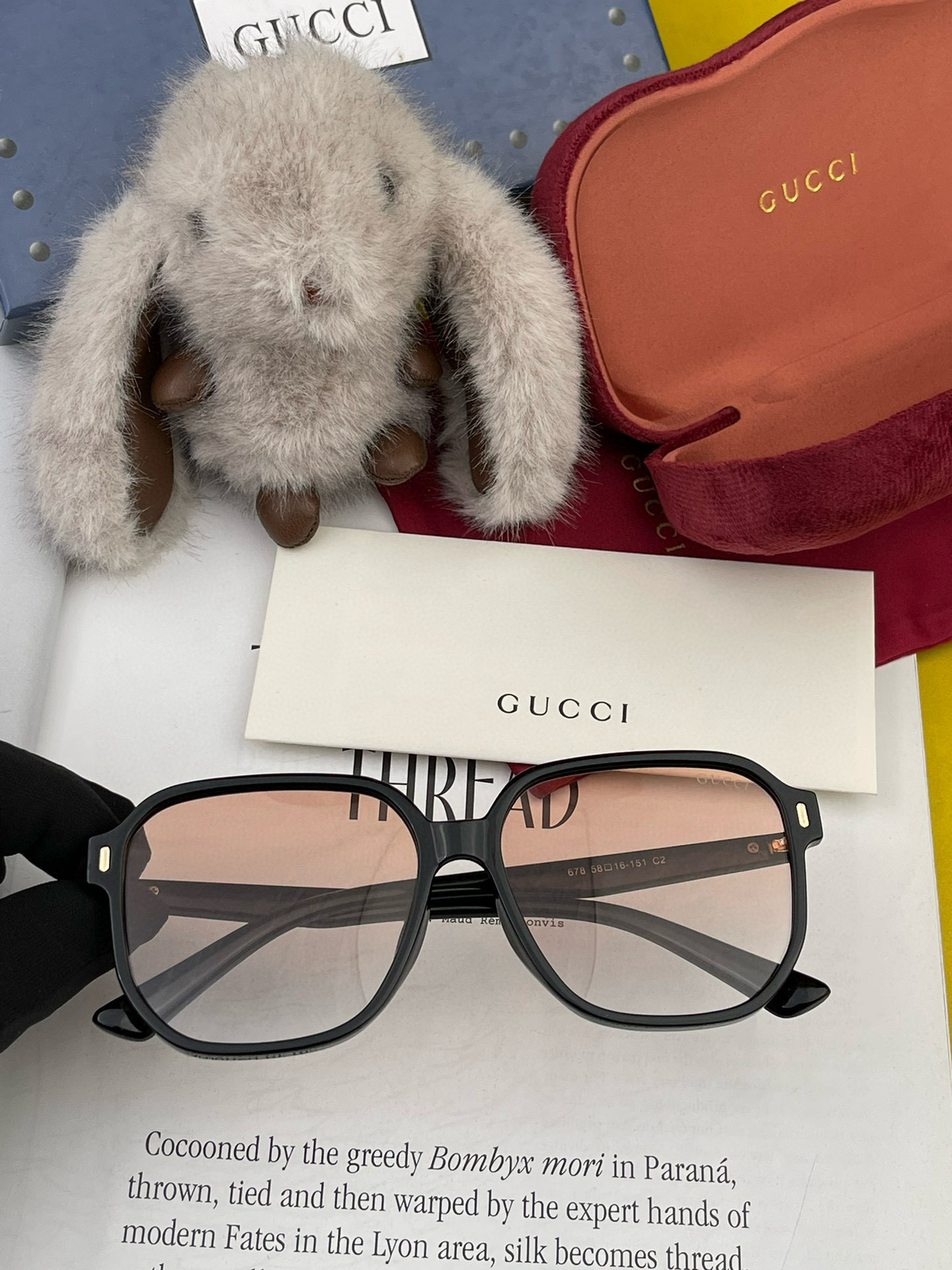   【TR偏光系列】Gucci   经典的方框设计，情侣款不挑脸型，无论搭配大衣还是连衣裙都非常显气质偏