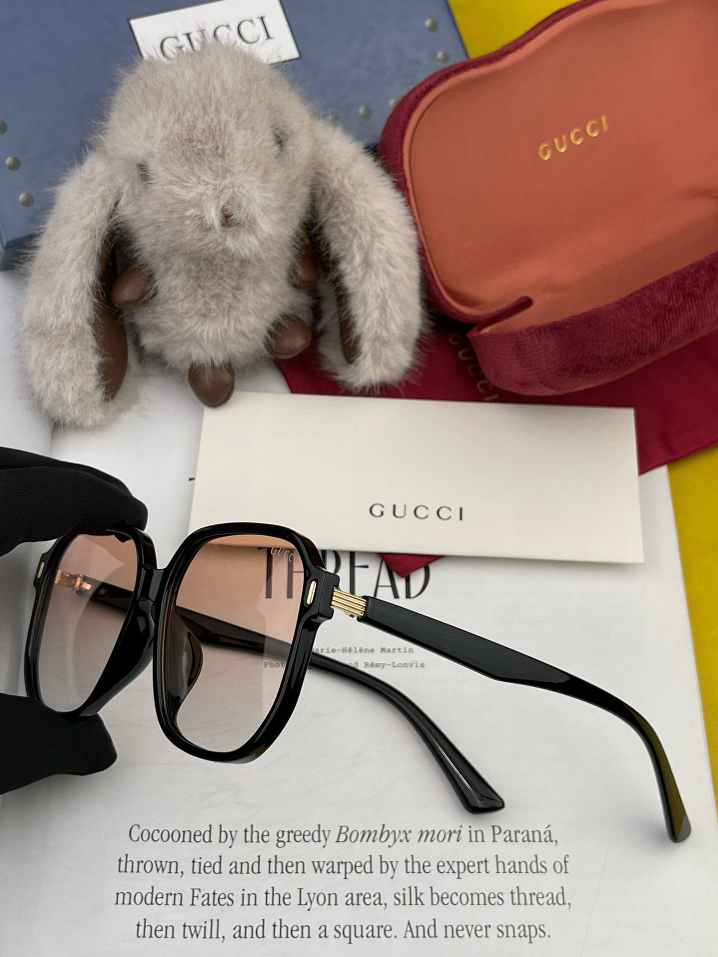   【TR偏光系列】Gucci   经典的方框设计，情侣款不挑脸型，无论搭配大衣还是连衣裙都非常显气质偏