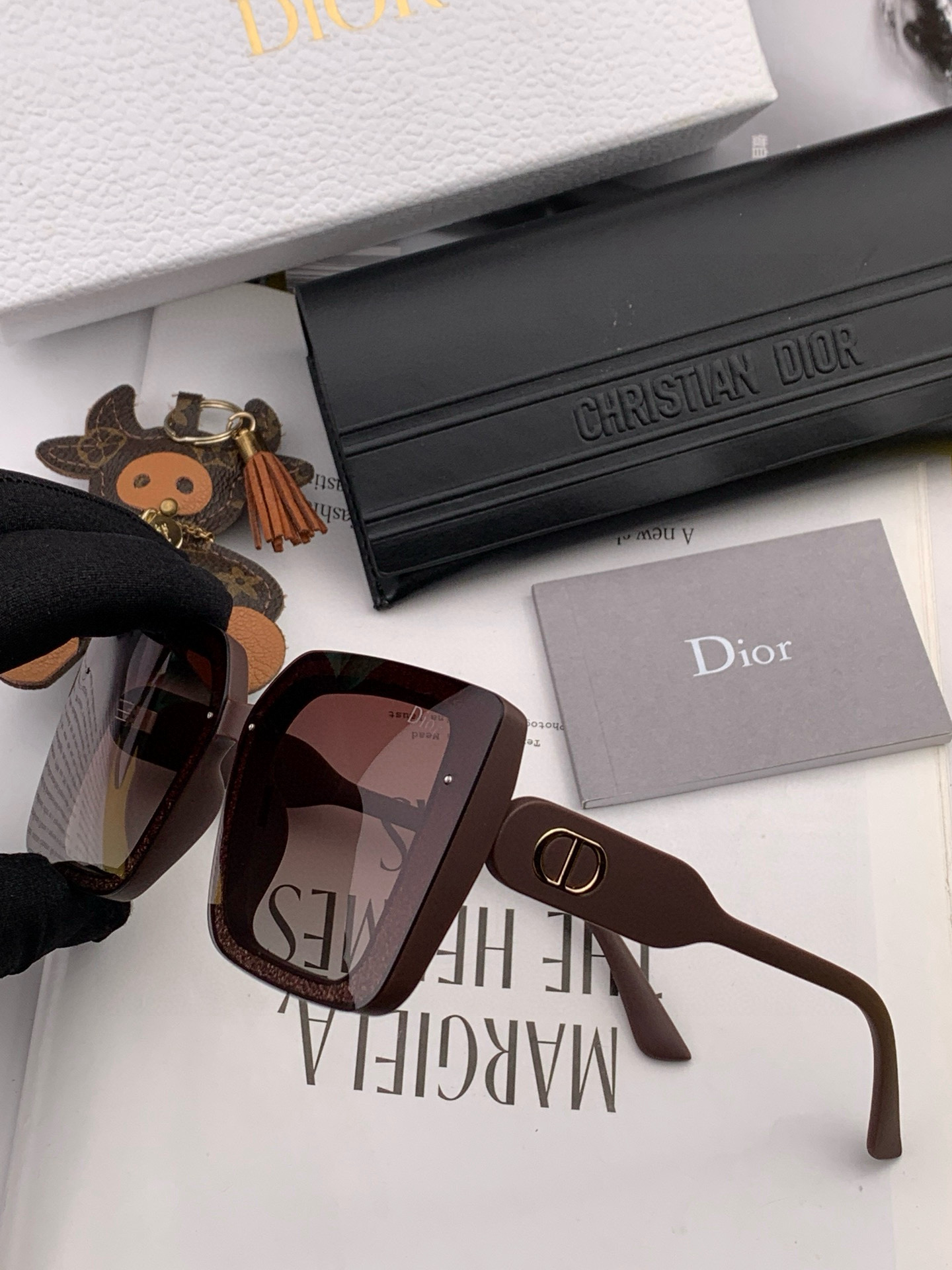  🔺 【DIOR-迪奥】2025开春新款 潮流爆款 时尚方框偏光太阳镜 高品质 佩戴舒适 网红潮款墨镜 