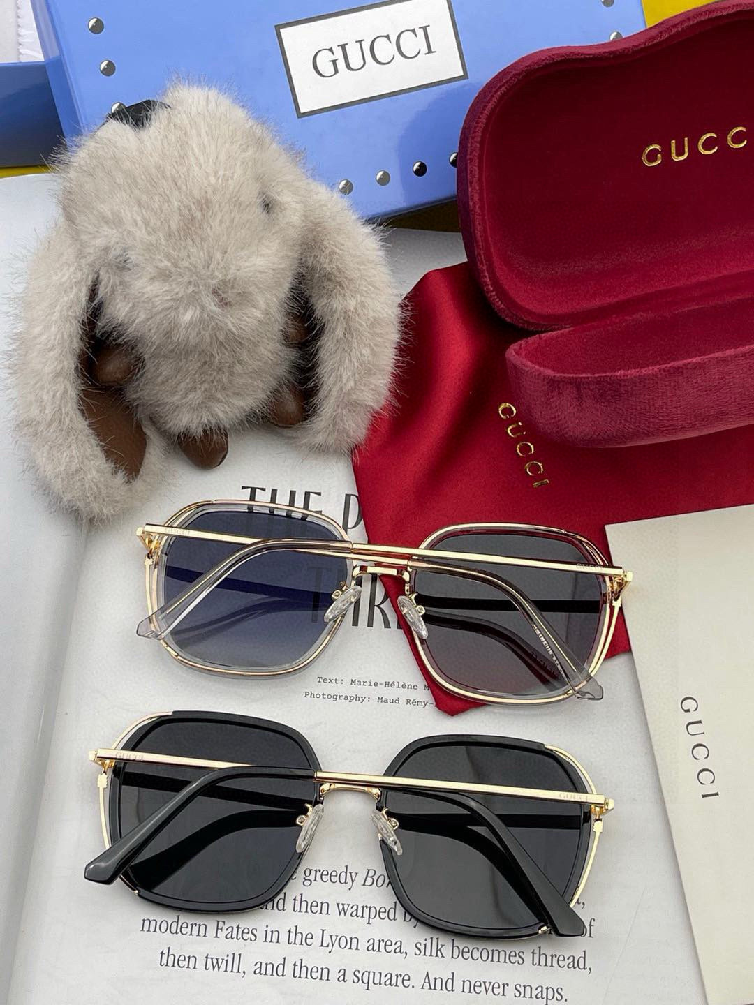   GUCCI 2025开春新款太阳镜 各路网红纷纷带起气场满分‼️ 俏皮甜美.上脸效果更佳.金属质感超