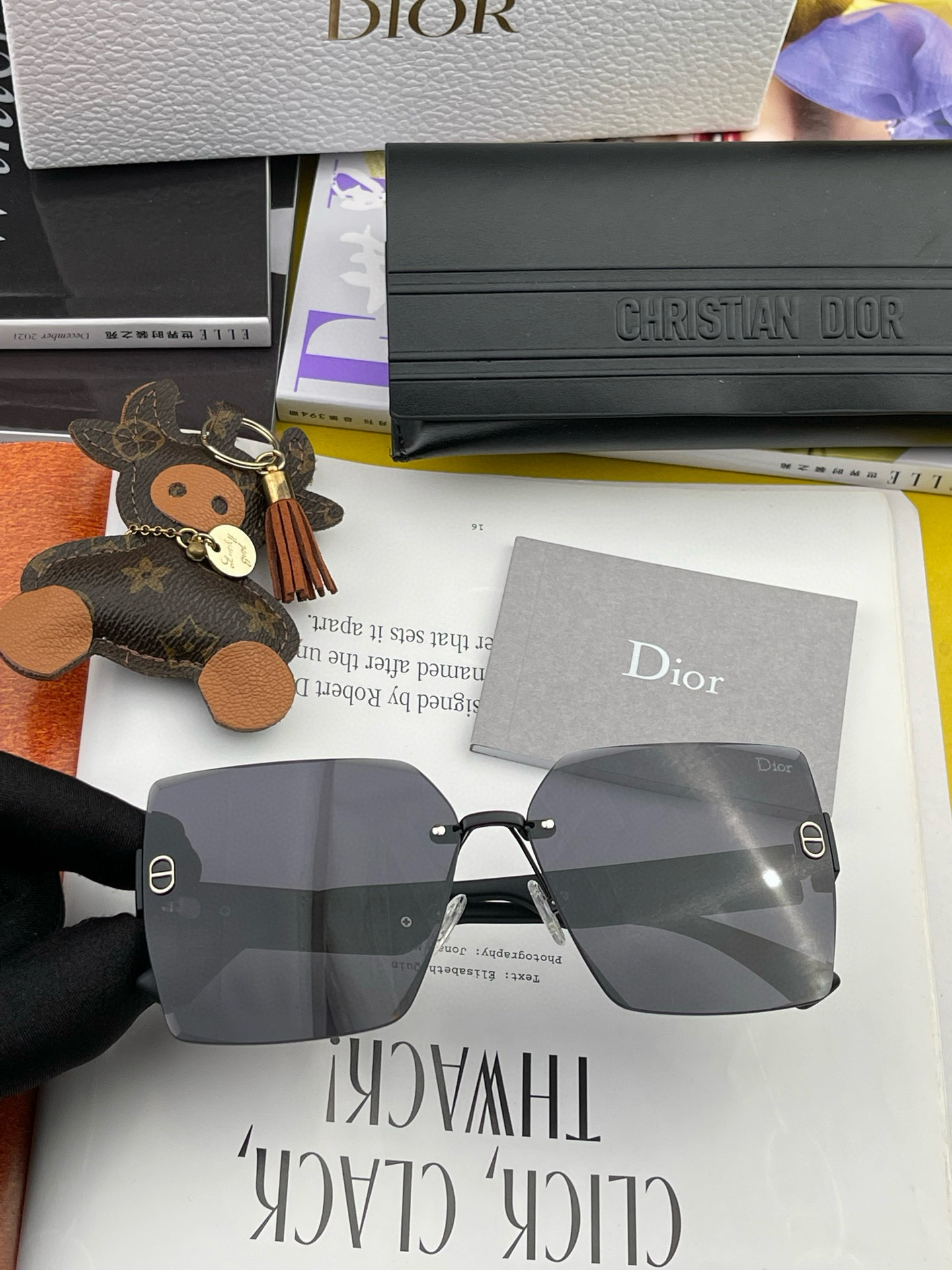  🔺 【DIOR-迪奥】2025开春新款 潮流爆款 时尚方框偏光太阳镜 高品质 佩戴舒适 网红潮款墨镜 