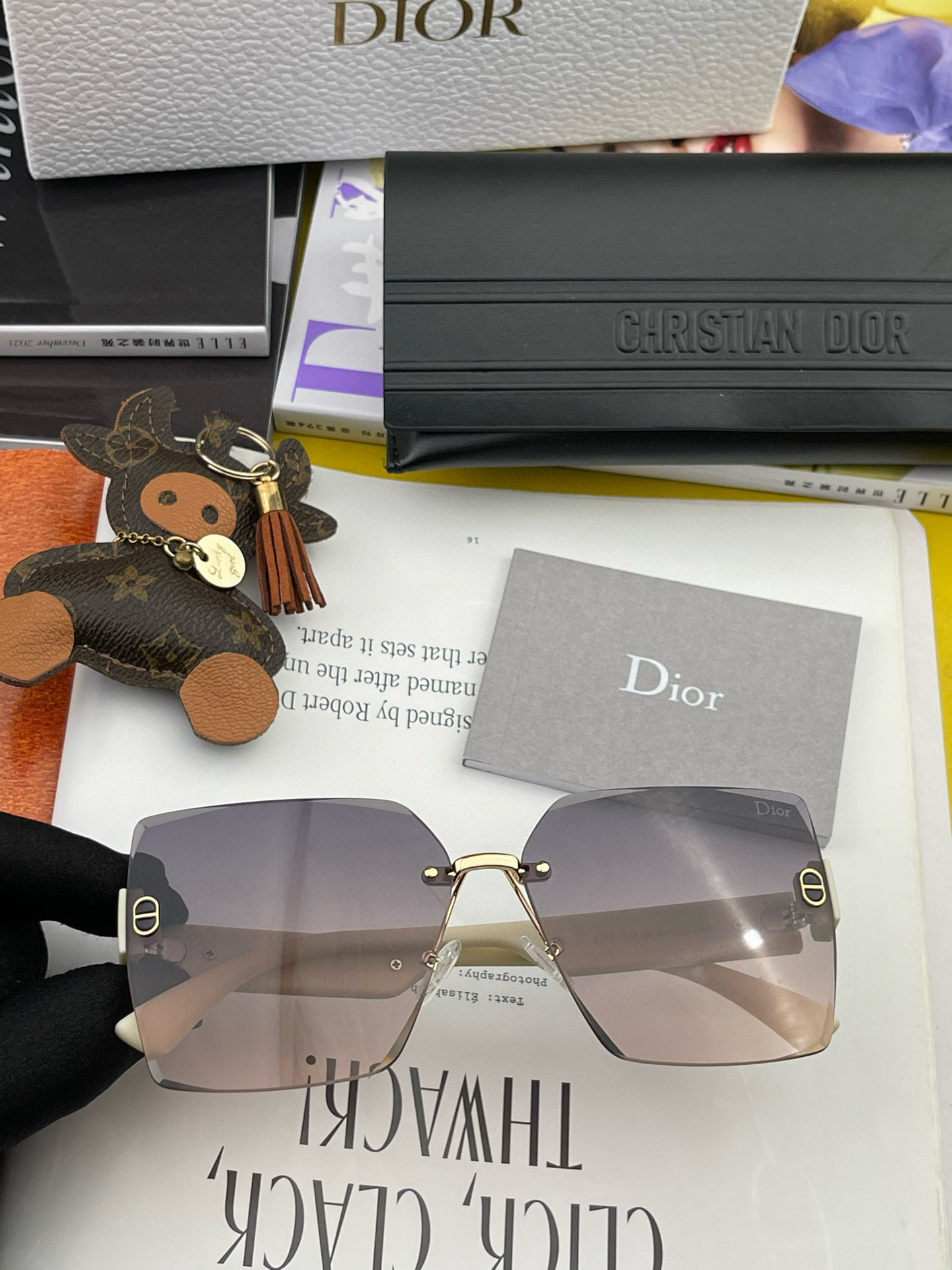  🔺 【DIOR-迪奥】2025开春新款 潮流爆款 时尚方框偏光太阳镜 高品质 佩戴舒适 网红潮款墨镜 