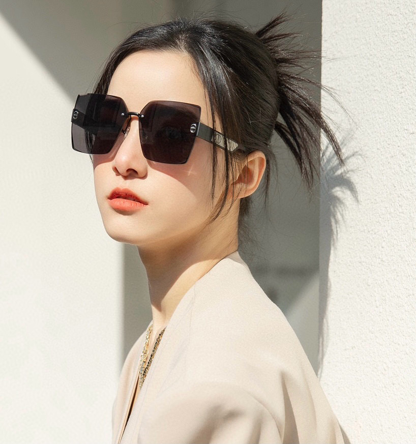  🔺 【DIOR-迪奥】2025开春新款 潮流爆款 时尚方框偏光太阳镜 高品质 佩戴舒适 网红潮款墨镜 
