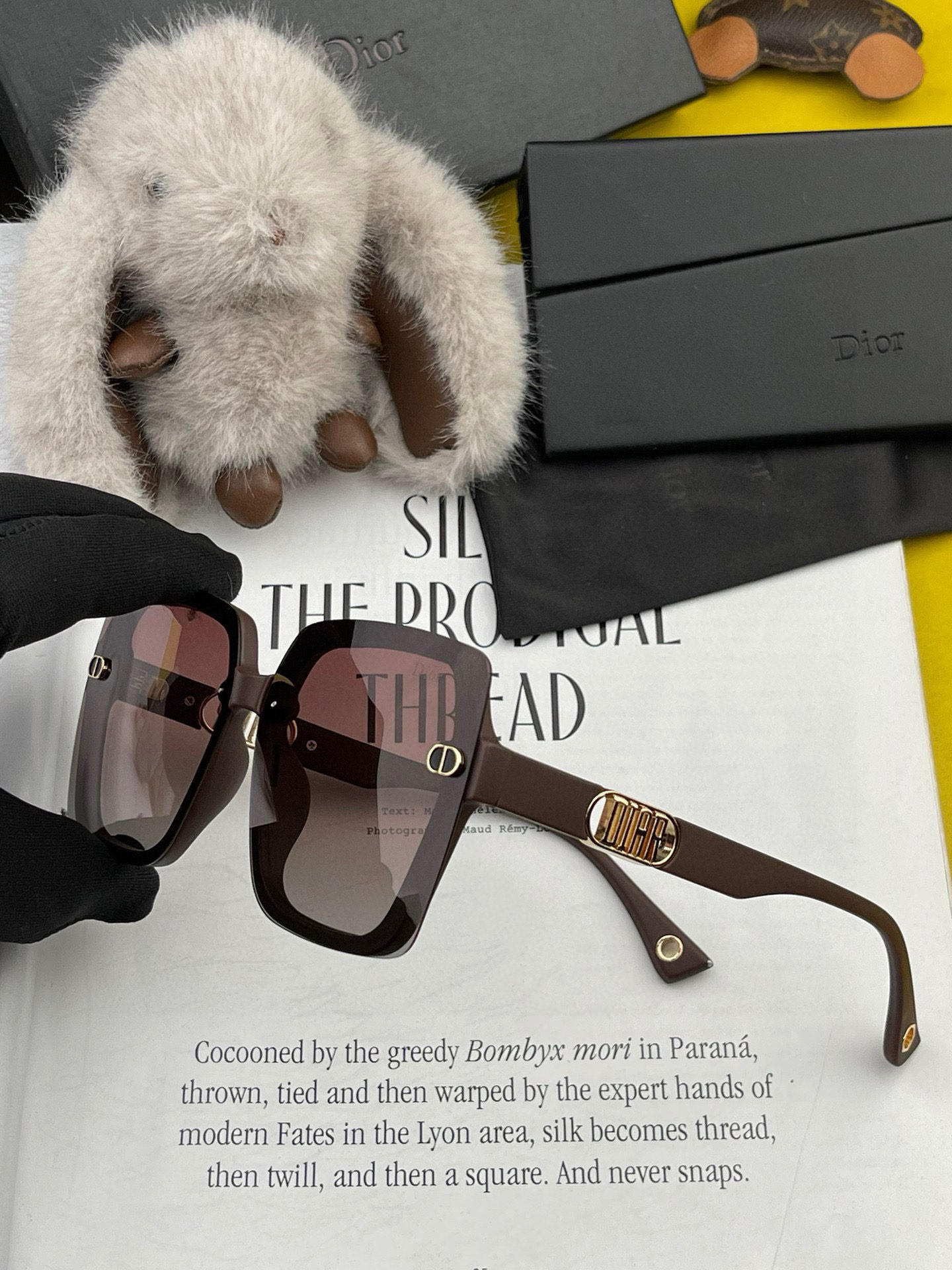 🔺 【DIOR-迪奥】2025开春新款 潮流爆款 时尚方框偏光太阳镜 高品质 佩戴舒适 网红潮款墨镜 女