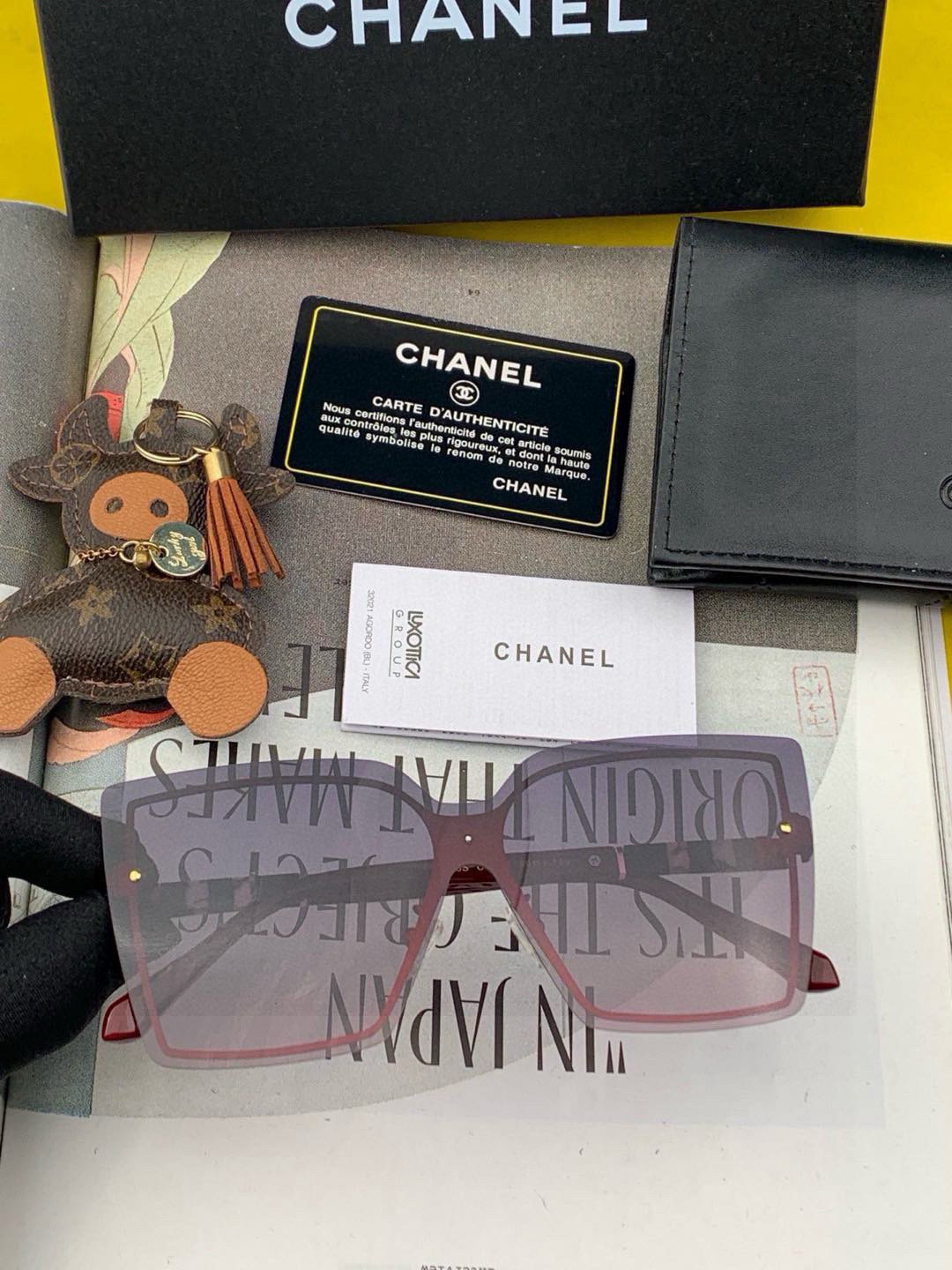  CHANE 香奈儿🌋☔️时尚无框太阳镜镜片 顶级奢侈品强 高品质胜利亲亲🍦🍨 得意 气质非凡😄 🍫🍪女