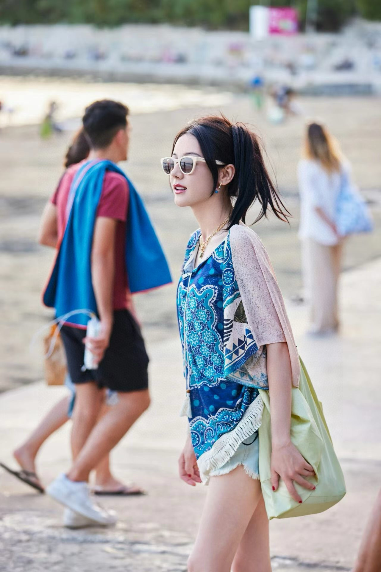 🔺 【GUCCI】2025开春新款 潮流爆款 时尚小框偏光太阳镜 高品质 佩戴舒适 网红潮款墨镜 型号：