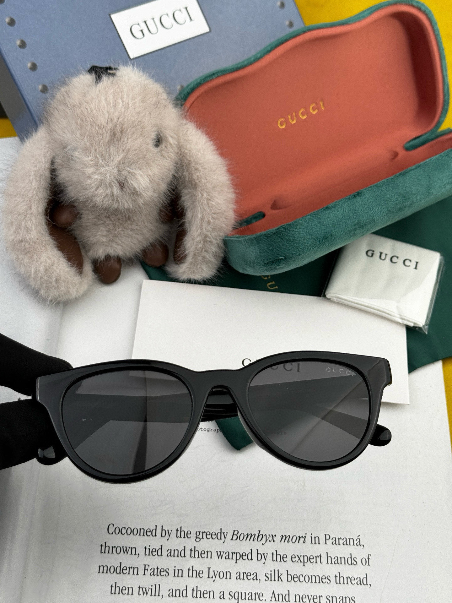 🔺 【GUCCI】2025开春新款 潮流爆款 时尚小框偏光太阳镜 高品质 佩戴舒适 网红潮款墨镜 型号：