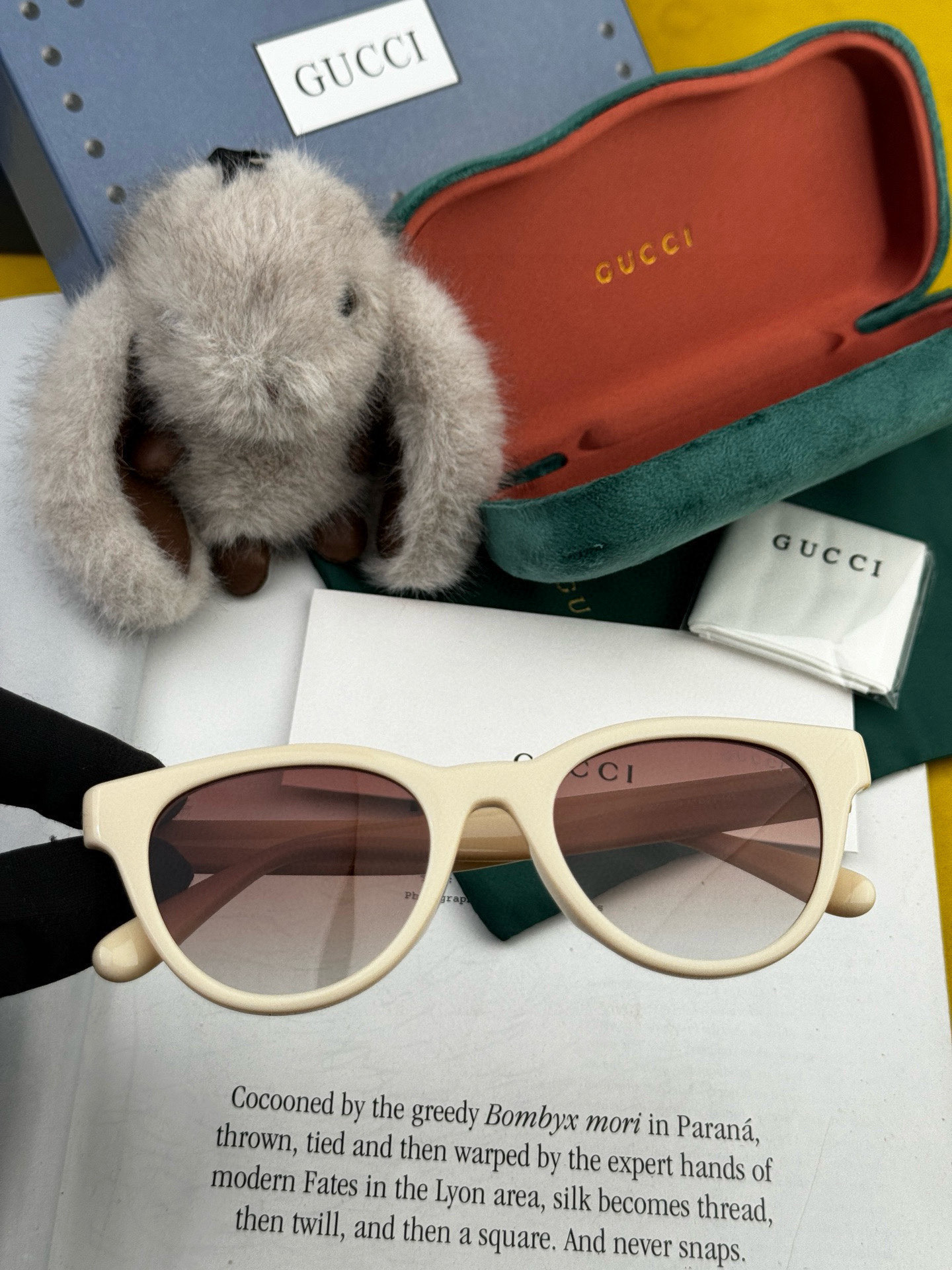 🔺 【GUCCI】2025开春新款 潮流爆款 时尚小框偏光太阳镜 高品质 佩戴舒适 网红潮款墨镜 型号：