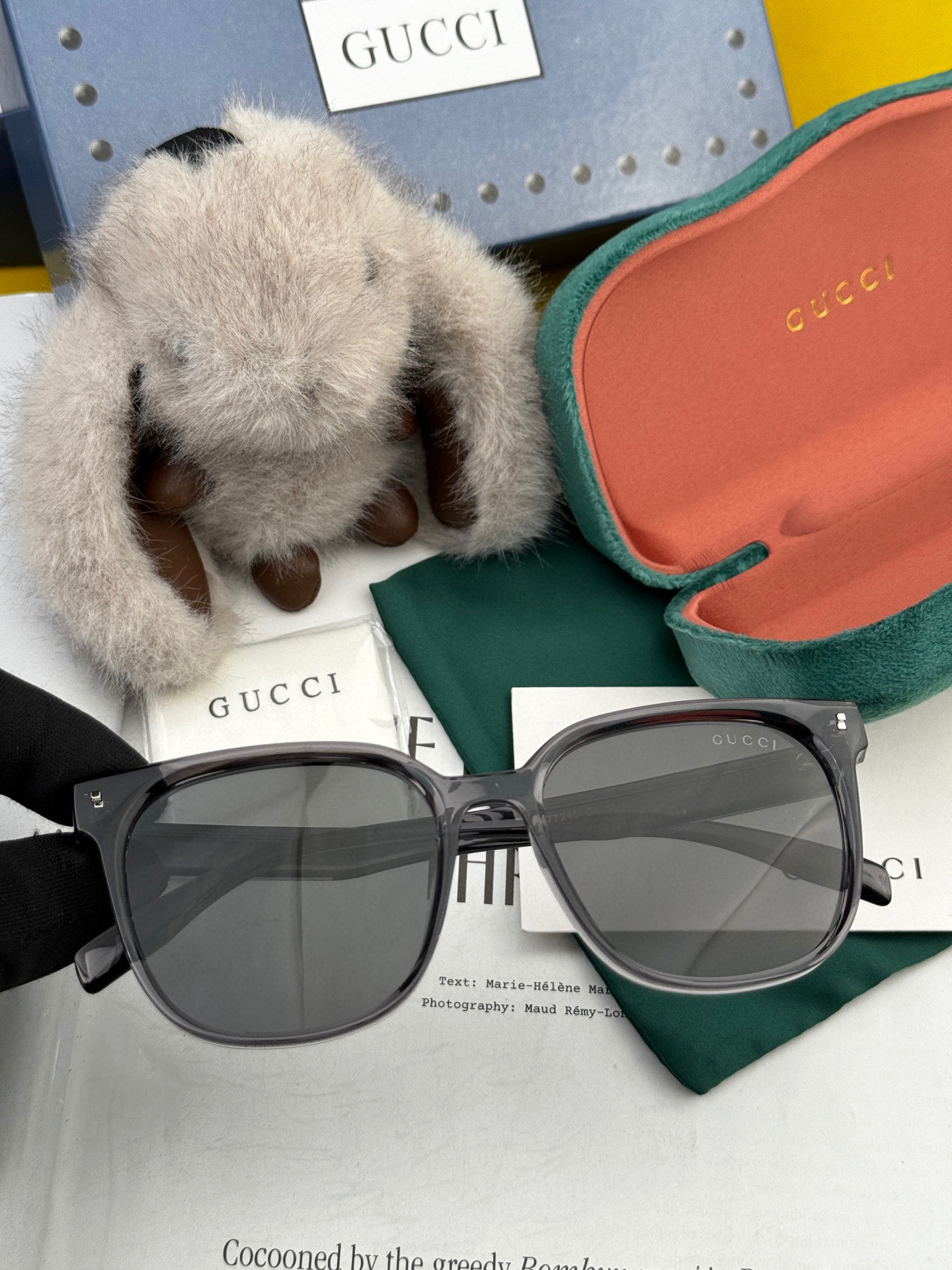 🔺 【GUCCI】2025开春新款 潮流爆款 时尚方框偏光太阳镜 高品质 佩戴舒适 网红潮款墨镜 情侣款