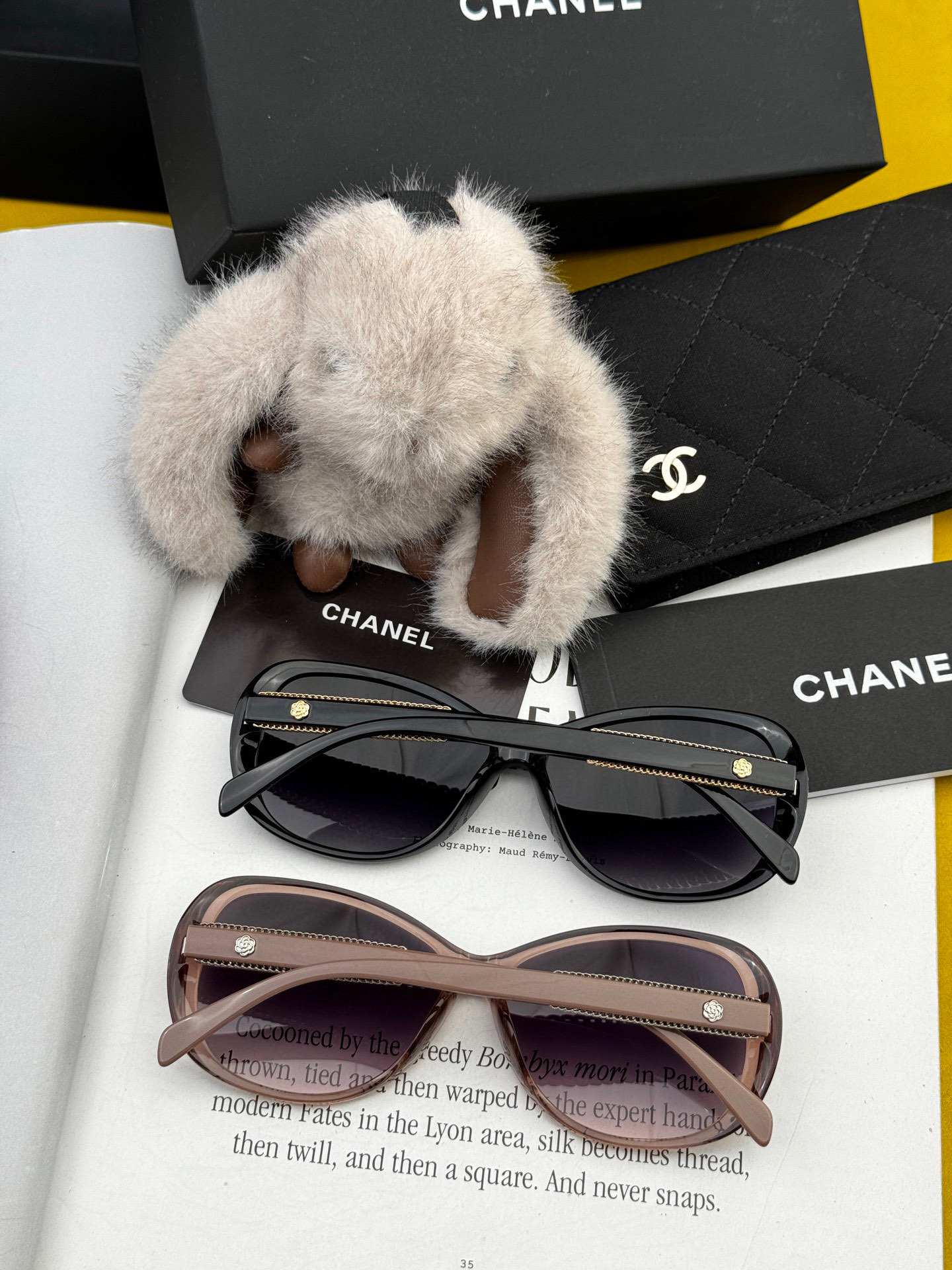  【CHANEL】香奈儿 2025新款山茶花潮流爆款 时尚圆框高清偏光太阳镜 佩戴舒适 网红潮款墨镜  