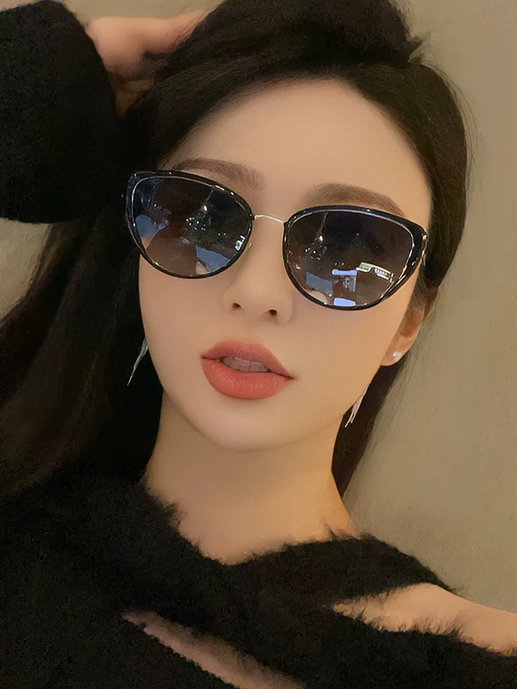  🔺 【GUCCI-偏光太阳镜】2025开春新款 潮流爆款 时尚圆框偏光太阳镜 高品质 佩戴舒适 网红潮