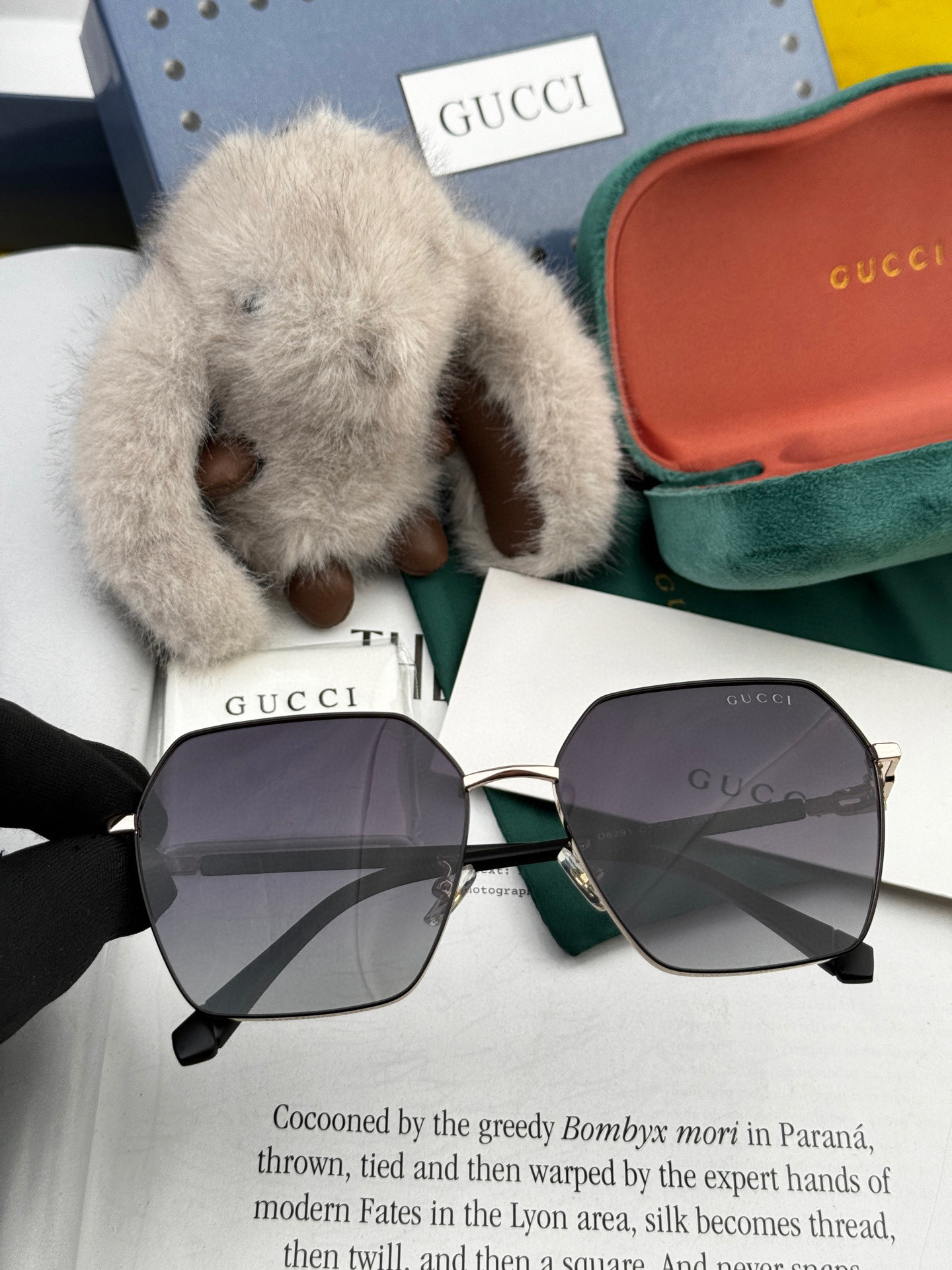  🔺 【GUCCI-偏光太阳镜】2025开春新款 潮流爆款 时尚圆框偏光太阳镜 高品质 佩戴舒适 网红潮