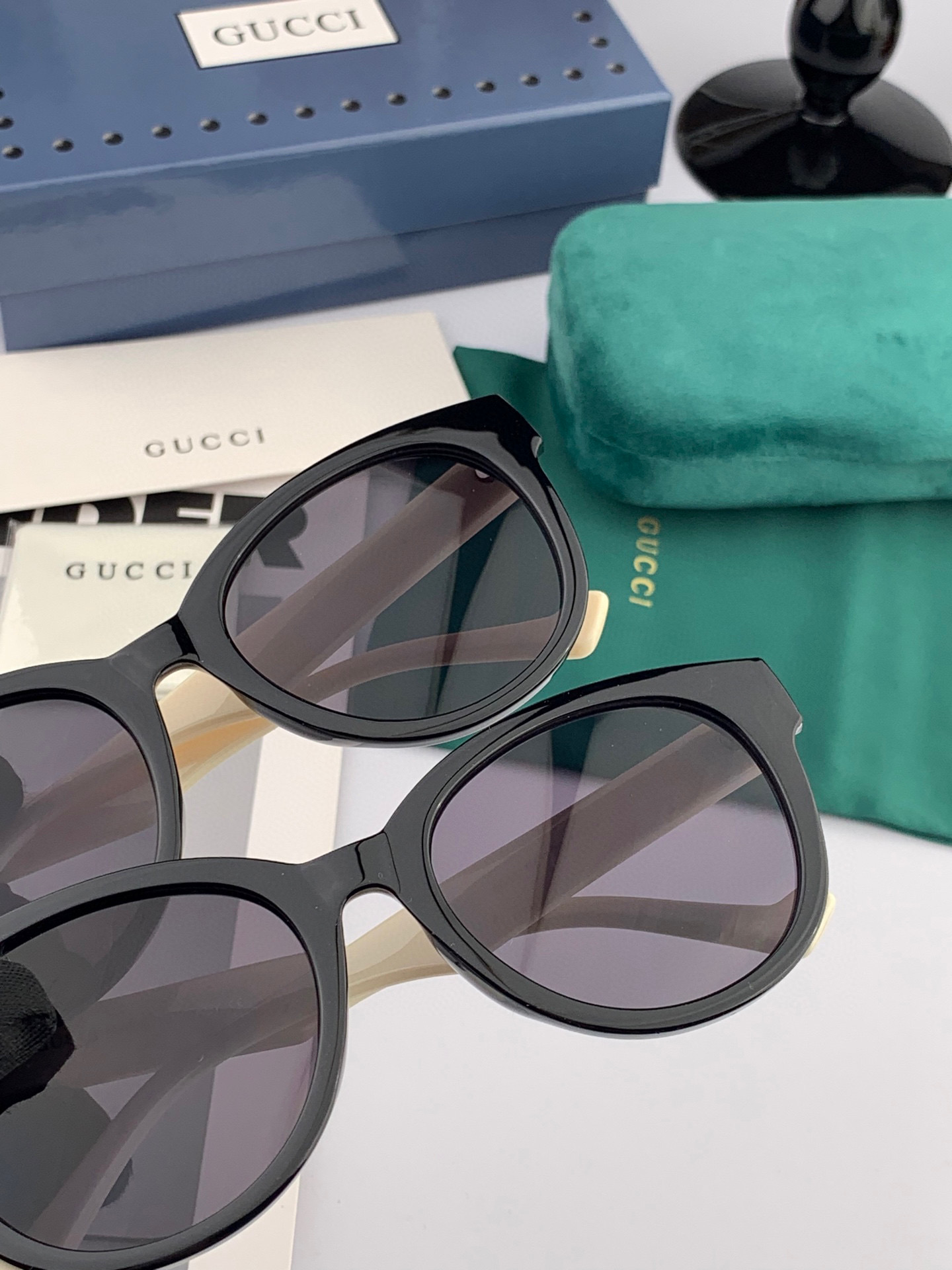  🔺 【GUCCI】2025开春新款 潮流爆款 时尚圆框太阳镜 高品质 佩戴舒适 网红潮款墨镜 型号：G