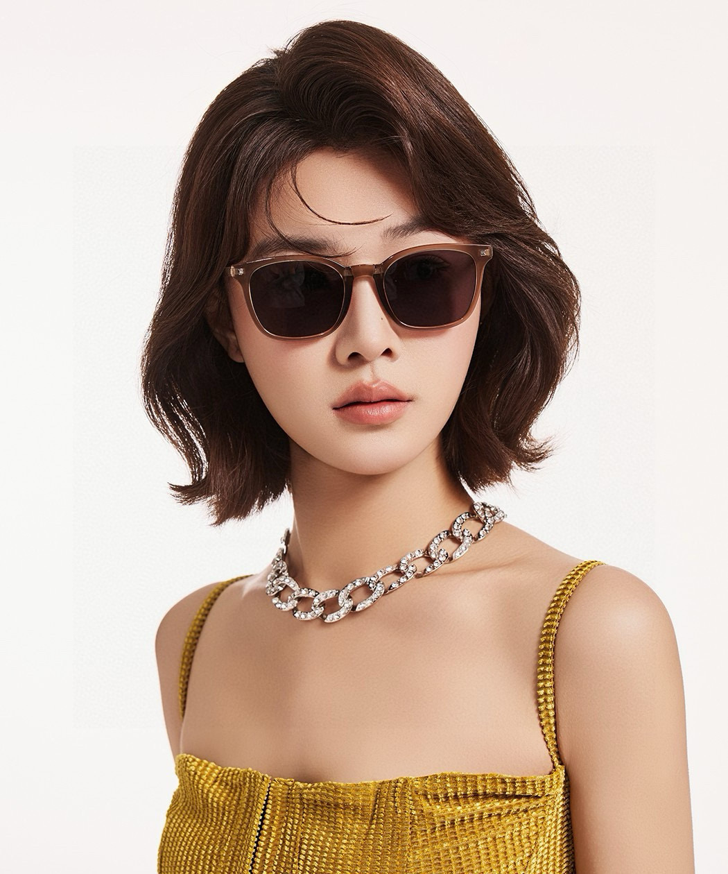 🔺 【GUCCI】2025开春新款 潮流爆款 时尚折叠方框偏光太阳镜 高品质 佩戴舒适 网红潮款墨镜 型