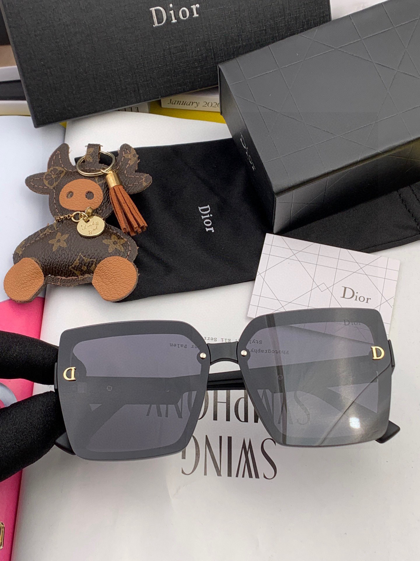  🔺 【DIOR-迪奥】2024开春新款 潮流爆款 时尚方框偏光太阳镜 高品质 佩戴舒适 网红潮款墨镜 