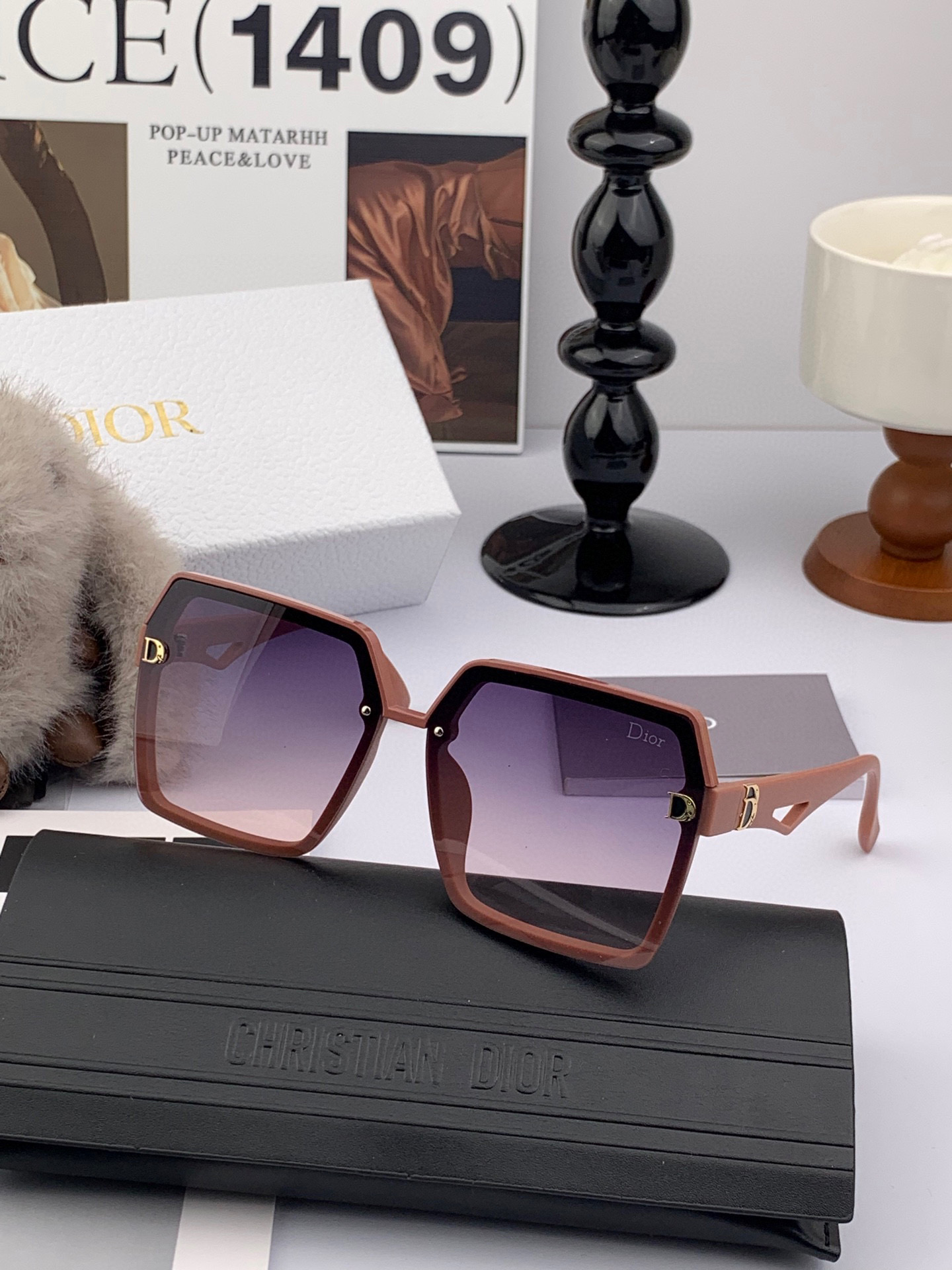 🔺 【DIOR-迪奥】2025开春新款 潮流爆款 时尚方框偏光太阳镜 高品质 佩戴舒适 网红潮款墨镜 女