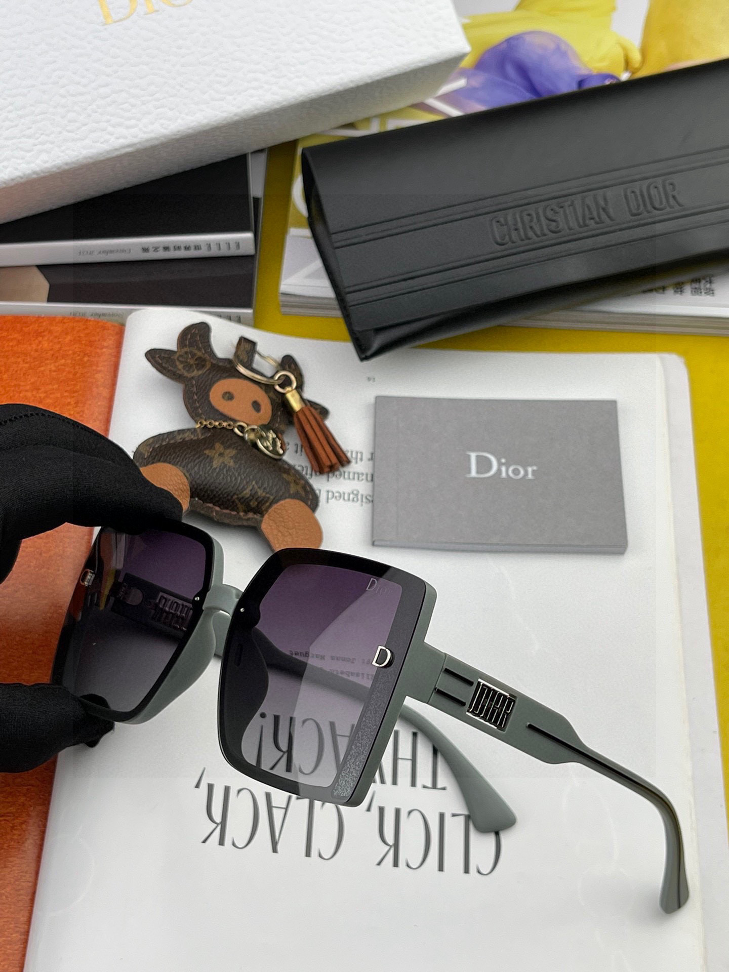  🔺 【DIOR-迪奥】2025开春新款 潮流爆款 时尚方框偏光太阳镜 高品质 佩戴舒适 网红潮款墨镜 