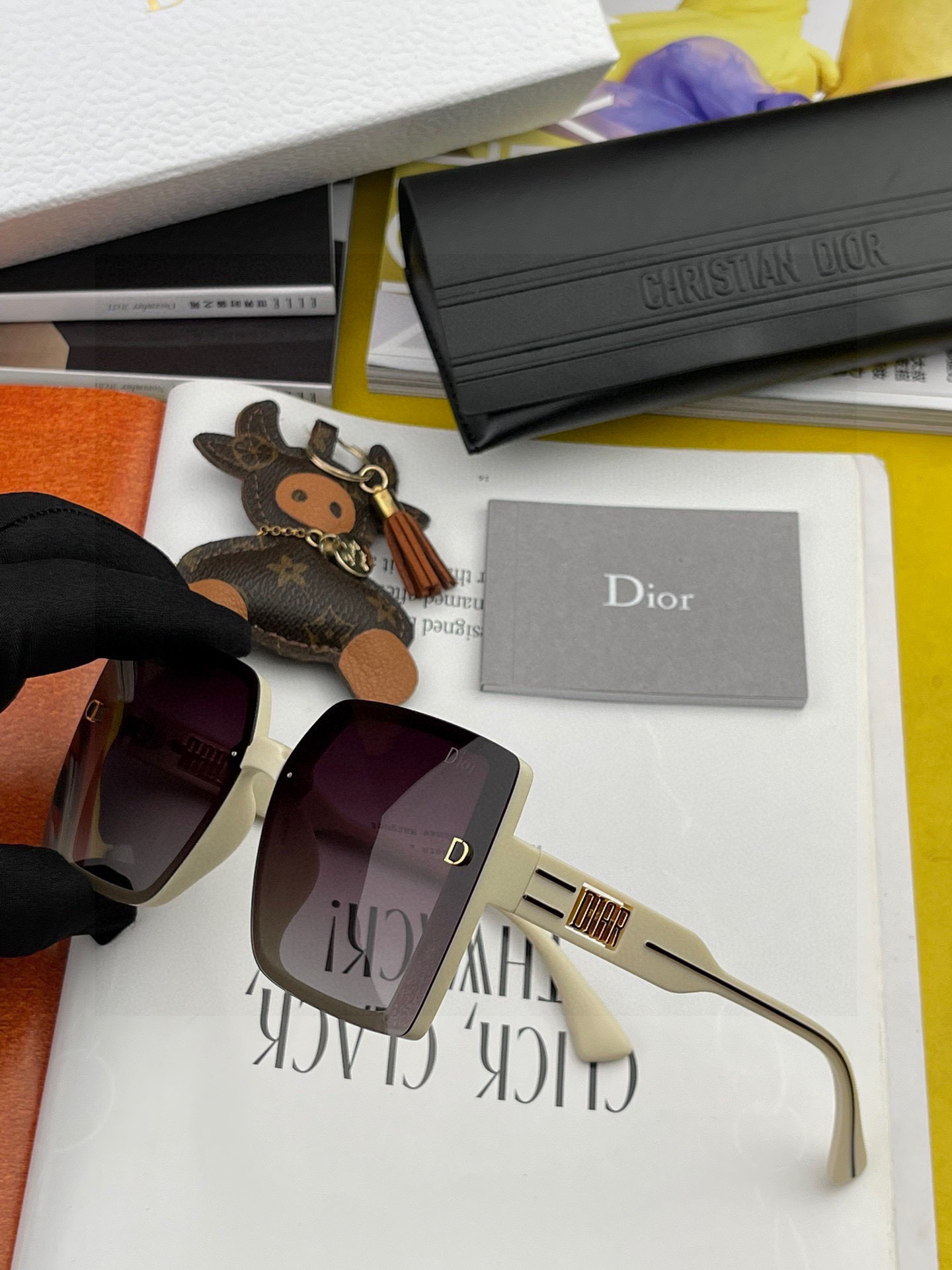  🔺 【DIOR-迪奥】2025开春新款 潮流爆款 时尚方框偏光太阳镜 高品质 佩戴舒适 网红潮款墨镜 