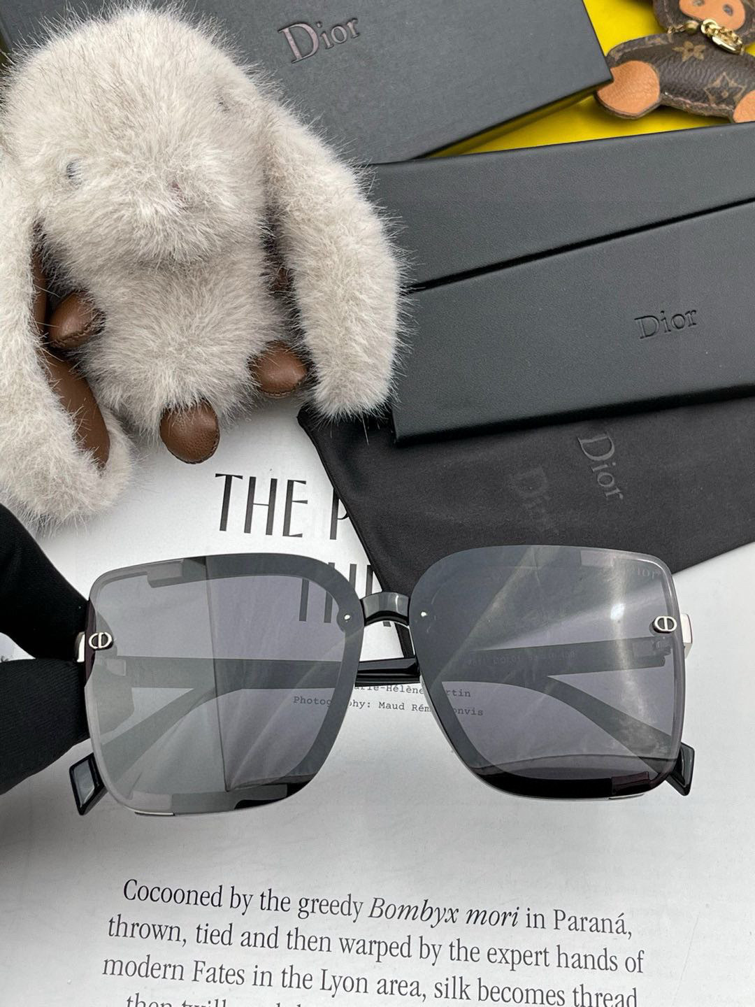  🔺 【DIOR-迪奥】2025开春新款 潮流爆款 时尚方框偏光太阳镜 高品质 佩戴舒适 网红潮款墨镜 
