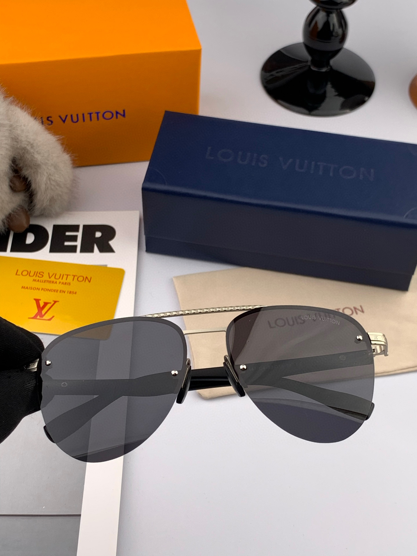   【路易威登 LV 】🌋☔️顶级奢侈🔻男士偏光🔺时尚蛤蟆镜 高品质  气质非凡😄 🍫🍪男士开车墨镜爱情