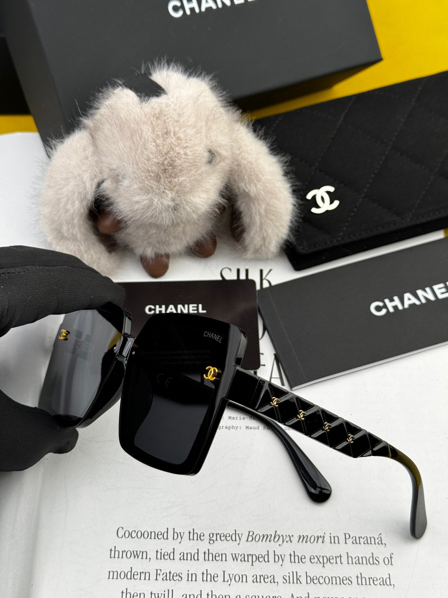 【CHANEL】香奈儿 2025新款潮流爆款 时尚方框太阳镜 佩戴舒适 网红潮款墨镜  女士高清加厚偏光