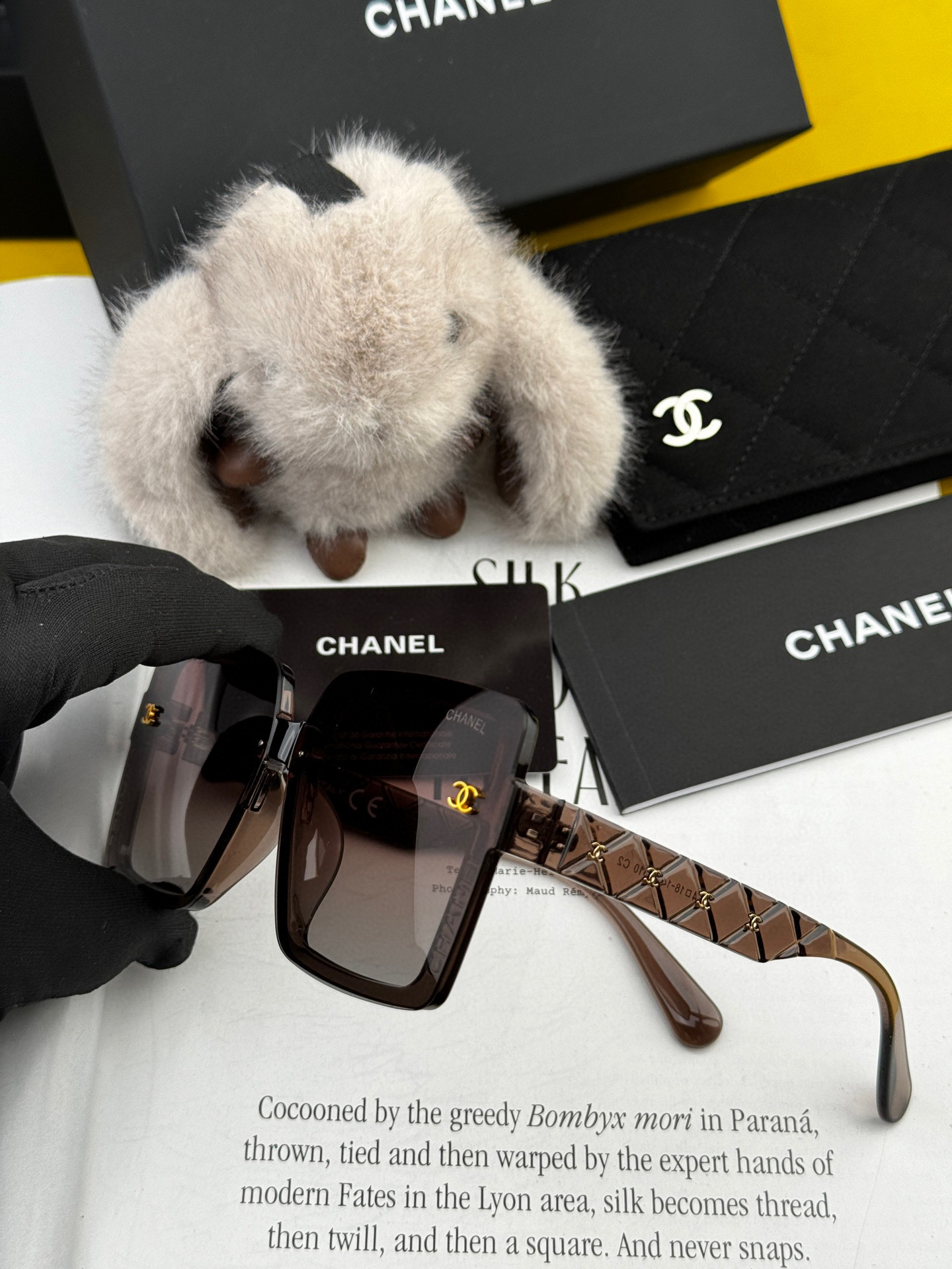 【CHANEL】香奈儿 2025新款潮流爆款 时尚方框太阳镜 佩戴舒适 网红潮款墨镜  女士高清加厚偏光