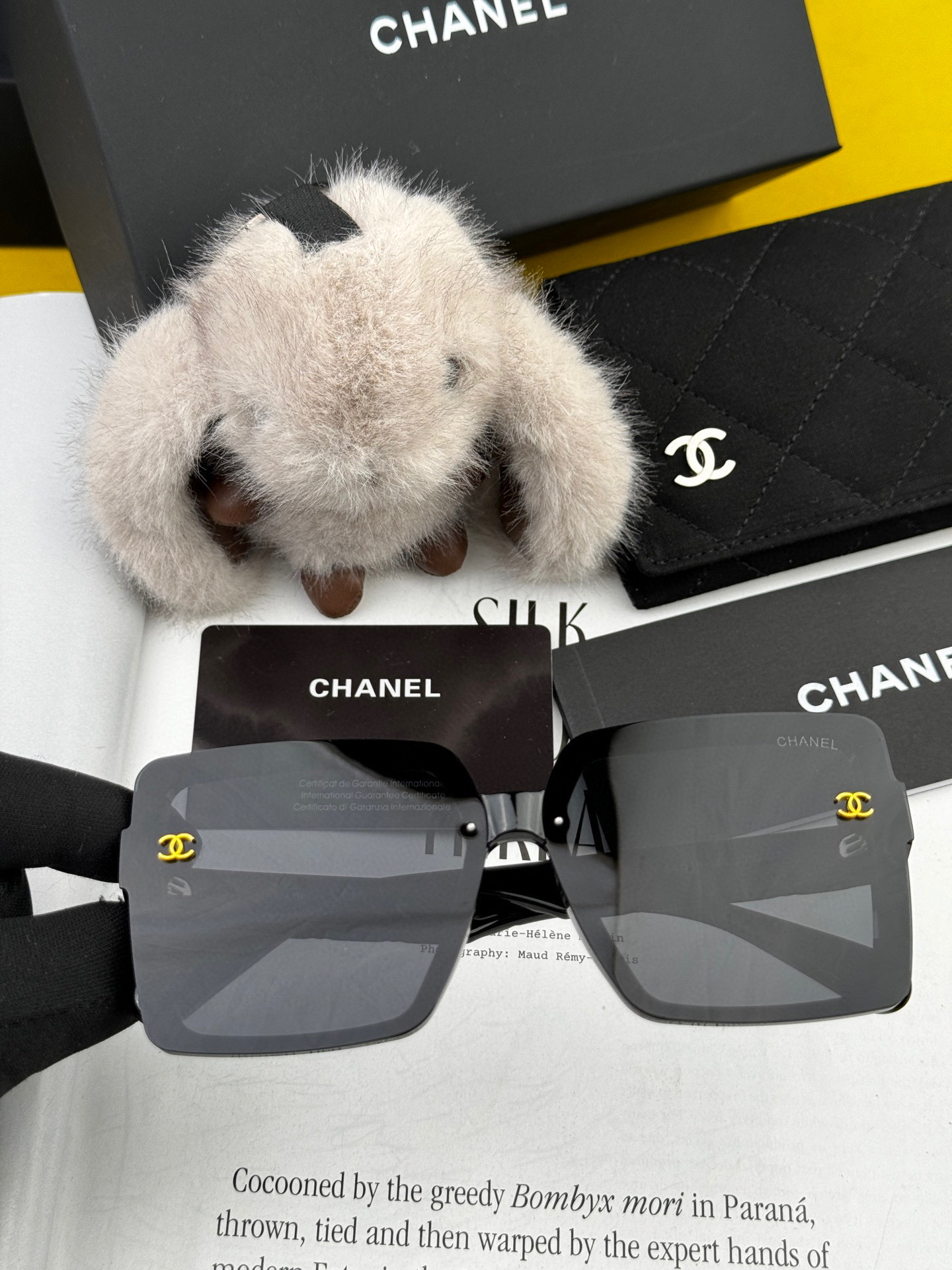 【CHANEL】香奈儿 2025新款潮流爆款 时尚方框太阳镜 佩戴舒适 网红潮款墨镜  女士高清加厚偏光