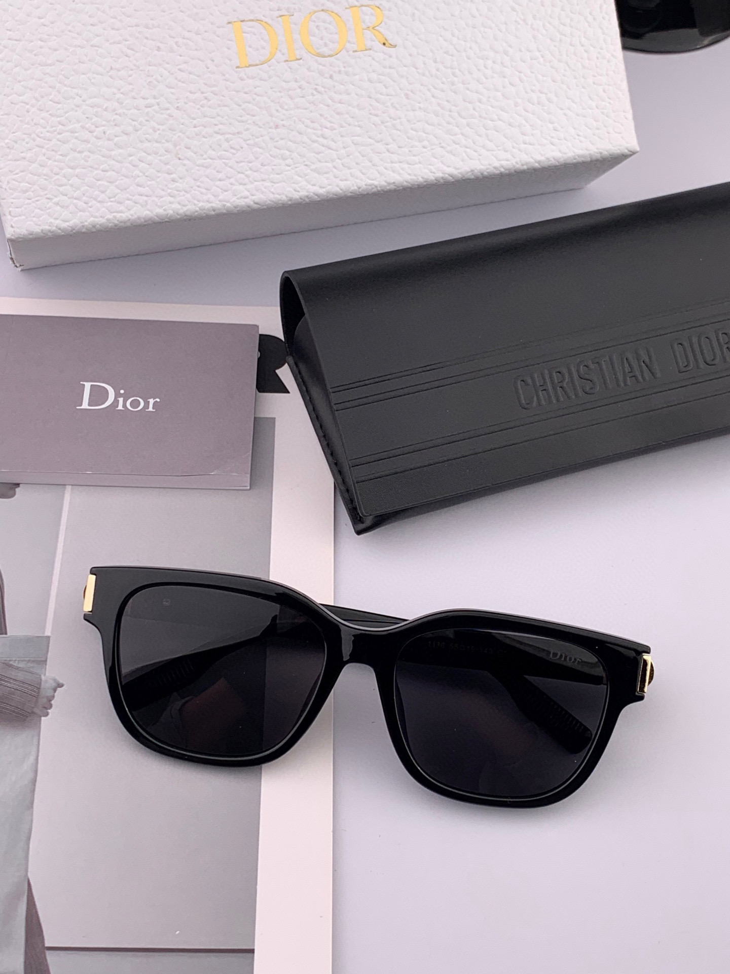 🔺 【DIOR】2025开春新款 潮流爆款 时尚方框偏光太阳镜 高品质 佩戴舒适 网红潮款墨镜 女士高清