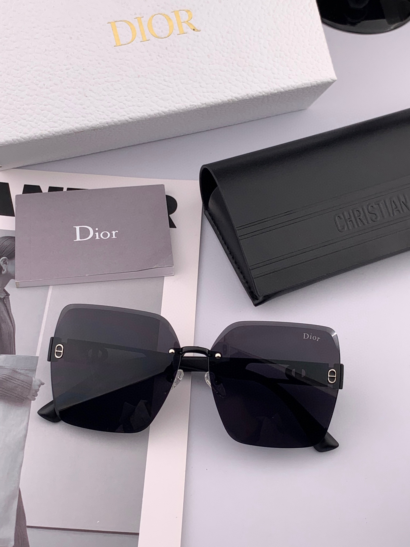 🔺 【DIOR-迪奥】2025开春新款 潮流爆款 时尚方框太阳镜 高品质 佩戴舒适 网红潮款墨镜 女士高