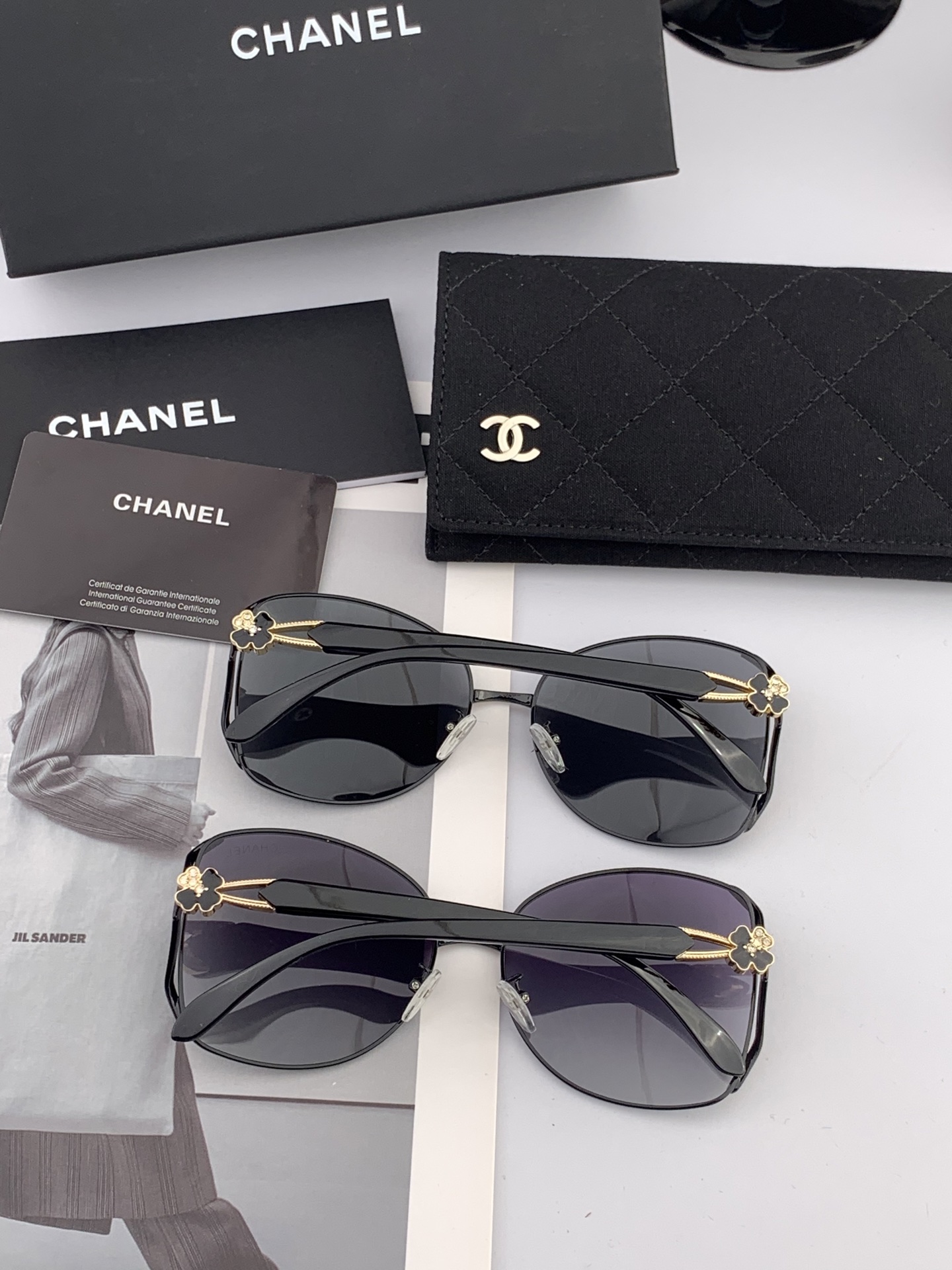 【CHANEL】香奈儿 2025新款山茶花潮流爆款 时尚圆框太阳镜 佩戴舒适 网红潮款墨镜  ♥️♥️型