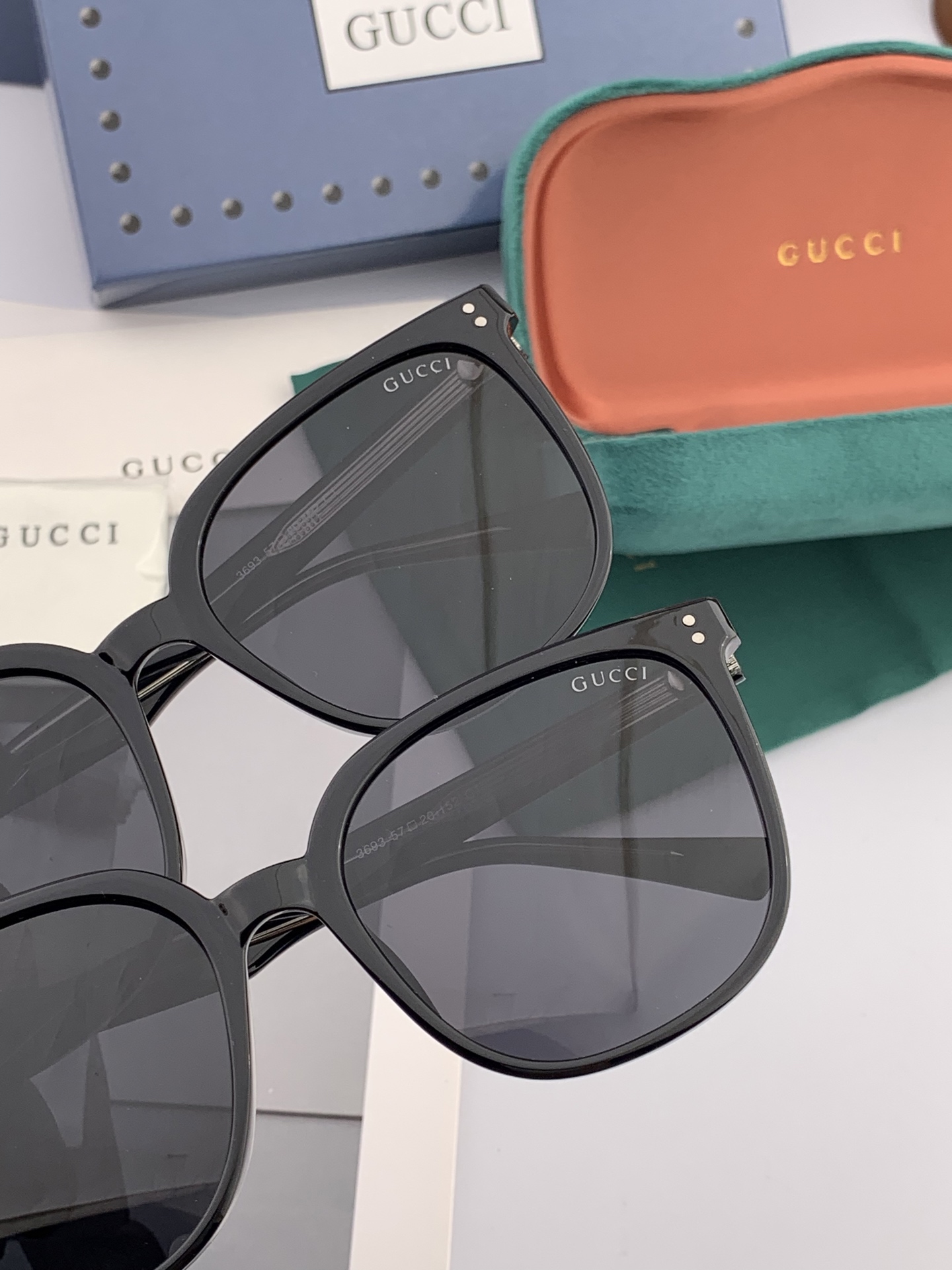  🔺GUCCI🔻古驰 GG圆框太阳镜 完美品质 🎓独特设计  适合各种脸型 亮相时装周 超时尚百搭 实物