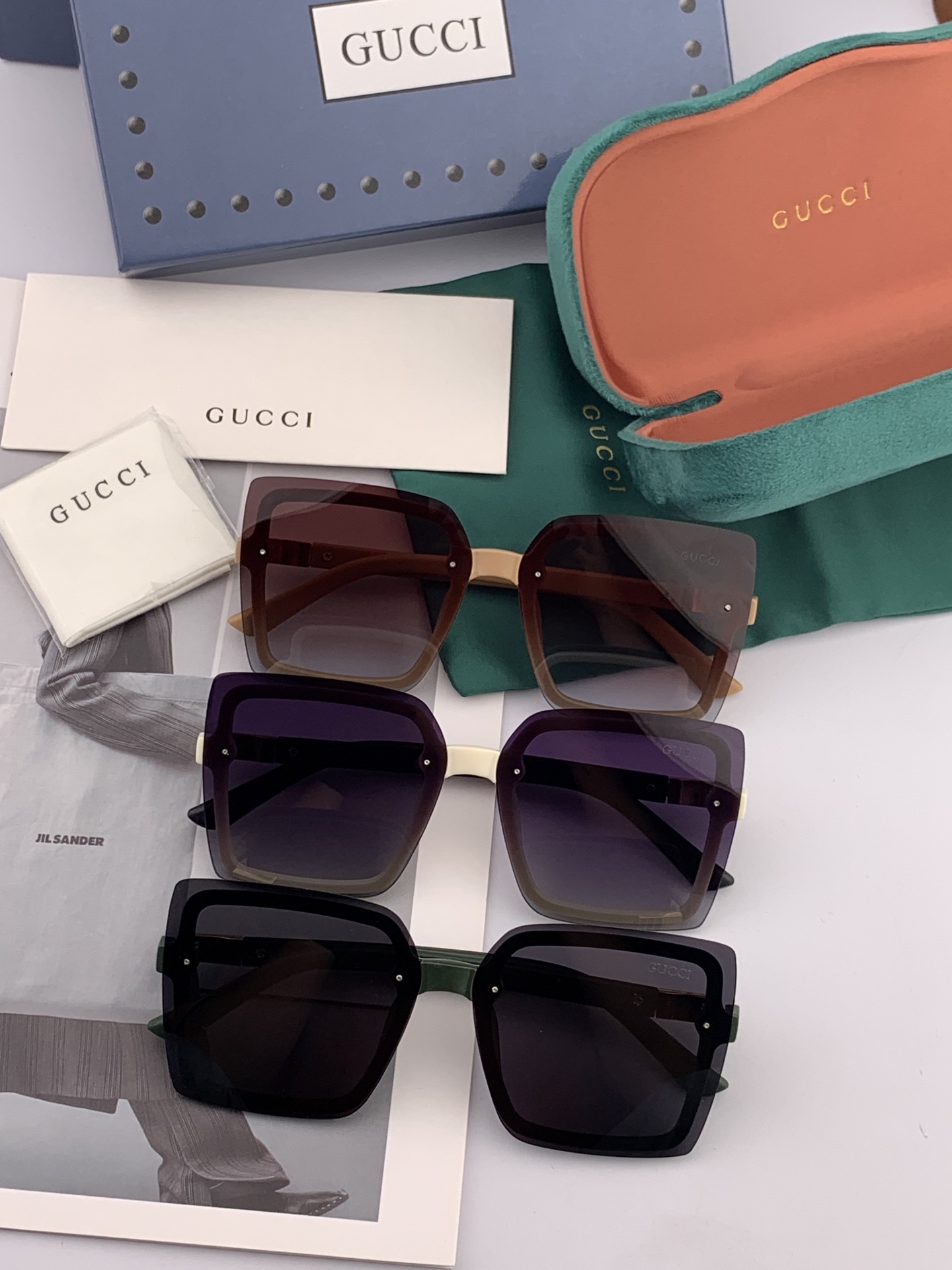    【TR偏光系列】Gucci   经典的方框设计，不挑脸型，无论搭配大衣还是连衣裙都非常显气质偏光镜