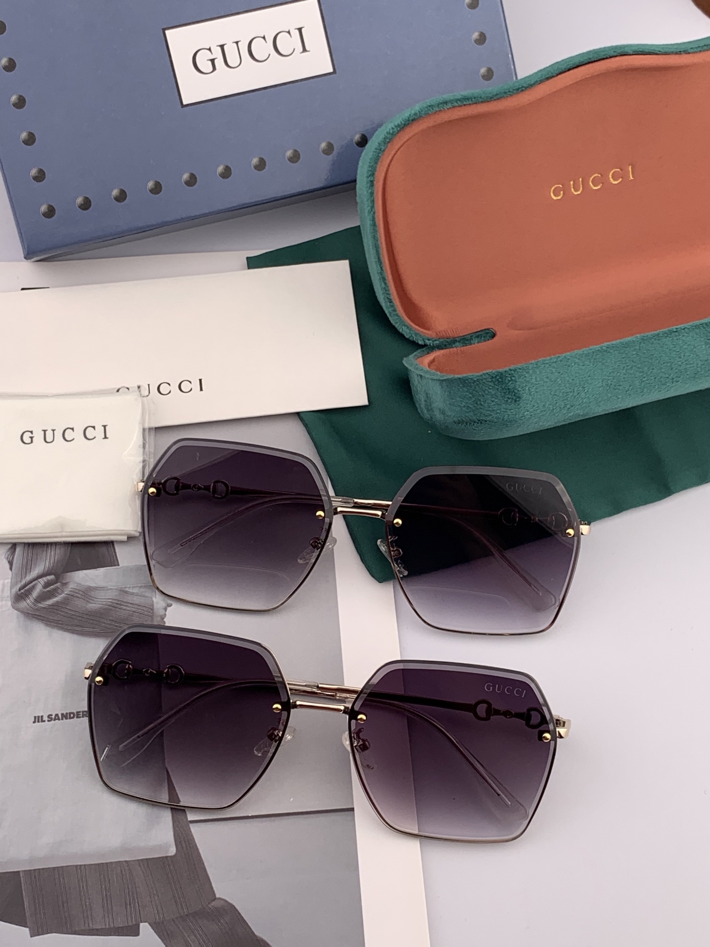  GUCCI-古驰意大利进口🇮🇹2025时尚潮流奢华装饰太阳眼镜 尼龙偏光高清太阳镜明星海报款 超高复杂