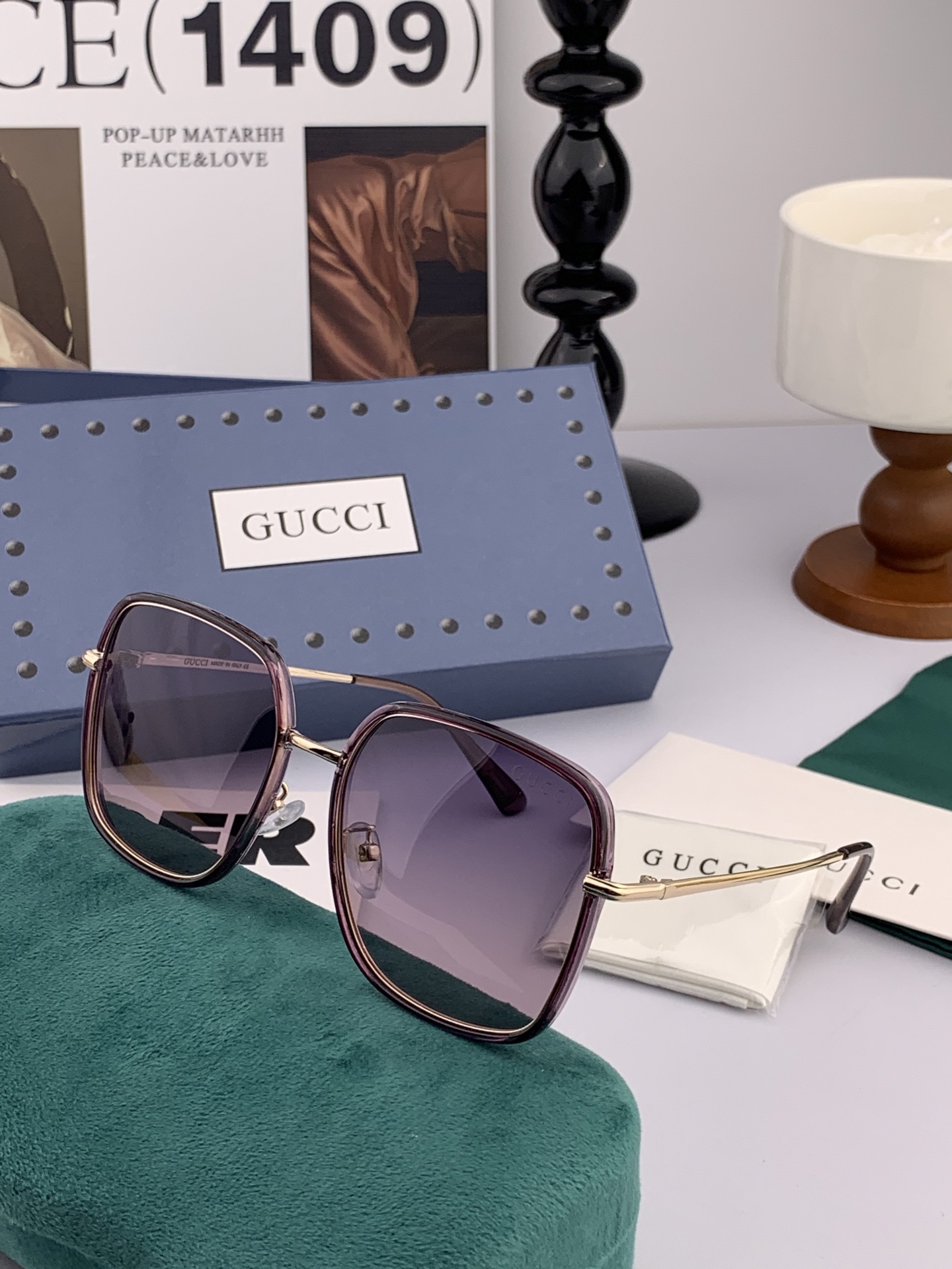  GUCCI 2025开春新款 最新款方框太阳镜 各路网红纷纷带起气场满分‼️ 俏皮甜美.上脸效果更佳.