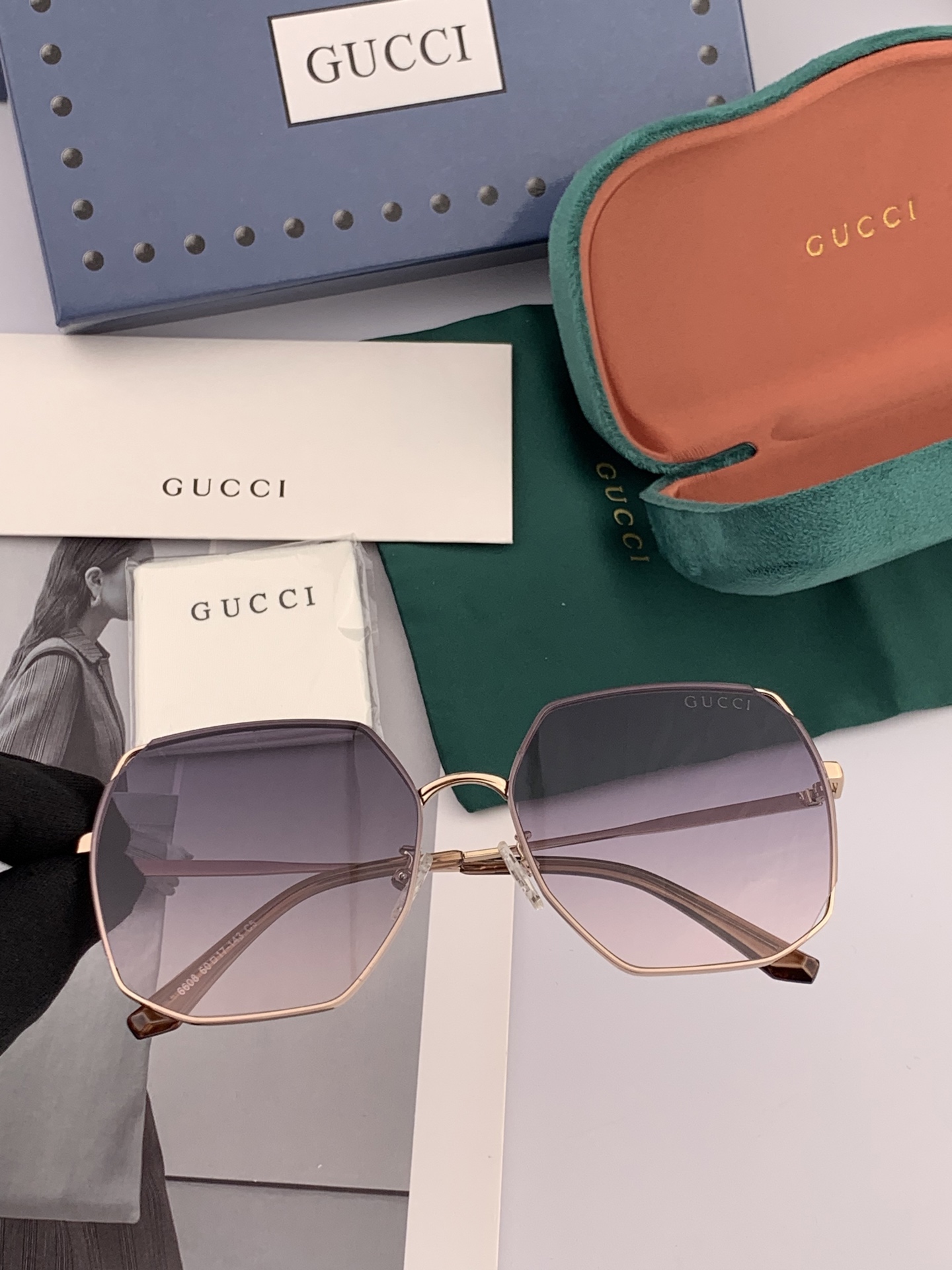   GUCCI-古驰意大利进口🇮🇹2025时尚潮流奢华装饰太阳眼镜 尼龙高清太阳镜明星海报款 超高复杂工