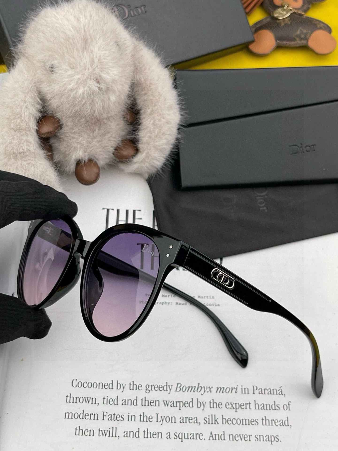  🔺 【DIOR-迪奥】2025开春新款 潮流爆款 时尚方框偏光太阳镜 高品质 佩戴舒适 网红潮款墨镜 